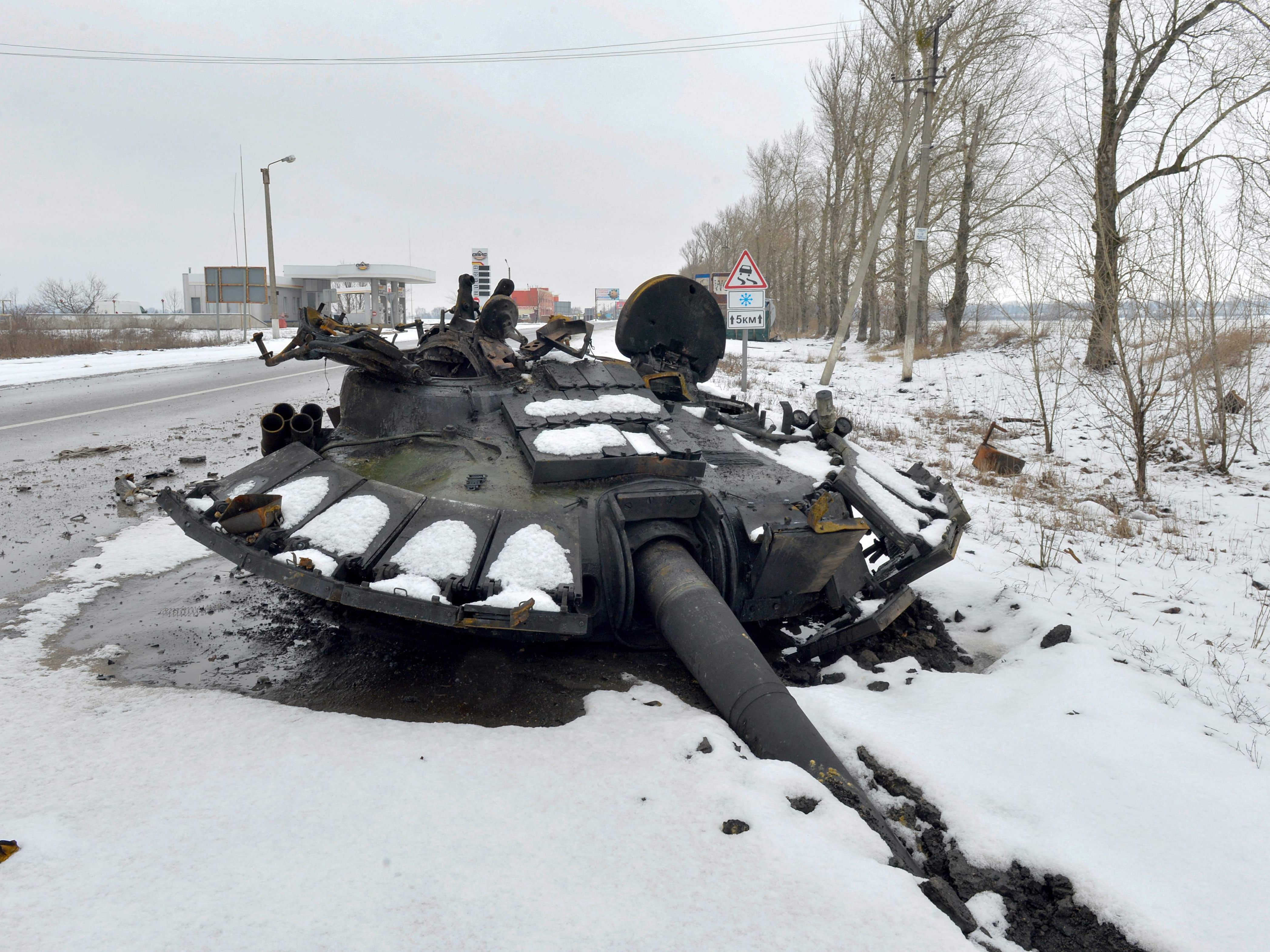 Ukraine veröffentlicht Fotos angeblich getöteter Russen.