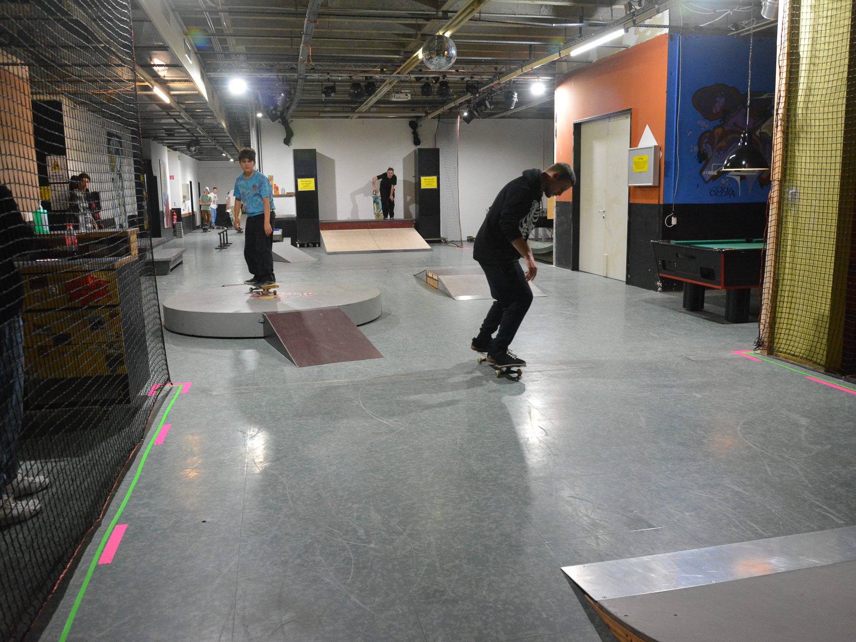 Im Culture Factor Y ist eine Skaterhalle entstanden. Im Culture Factor Y ist eine Skaterhalle entstanden.