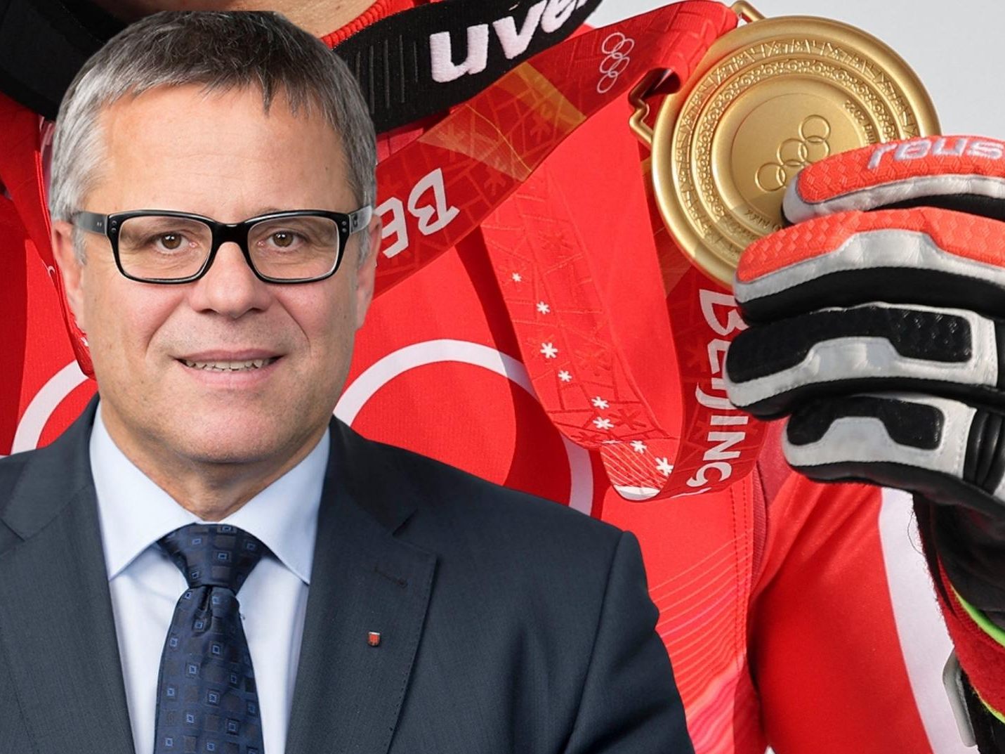 Roland Frühstück gratuliert den Sportlern.