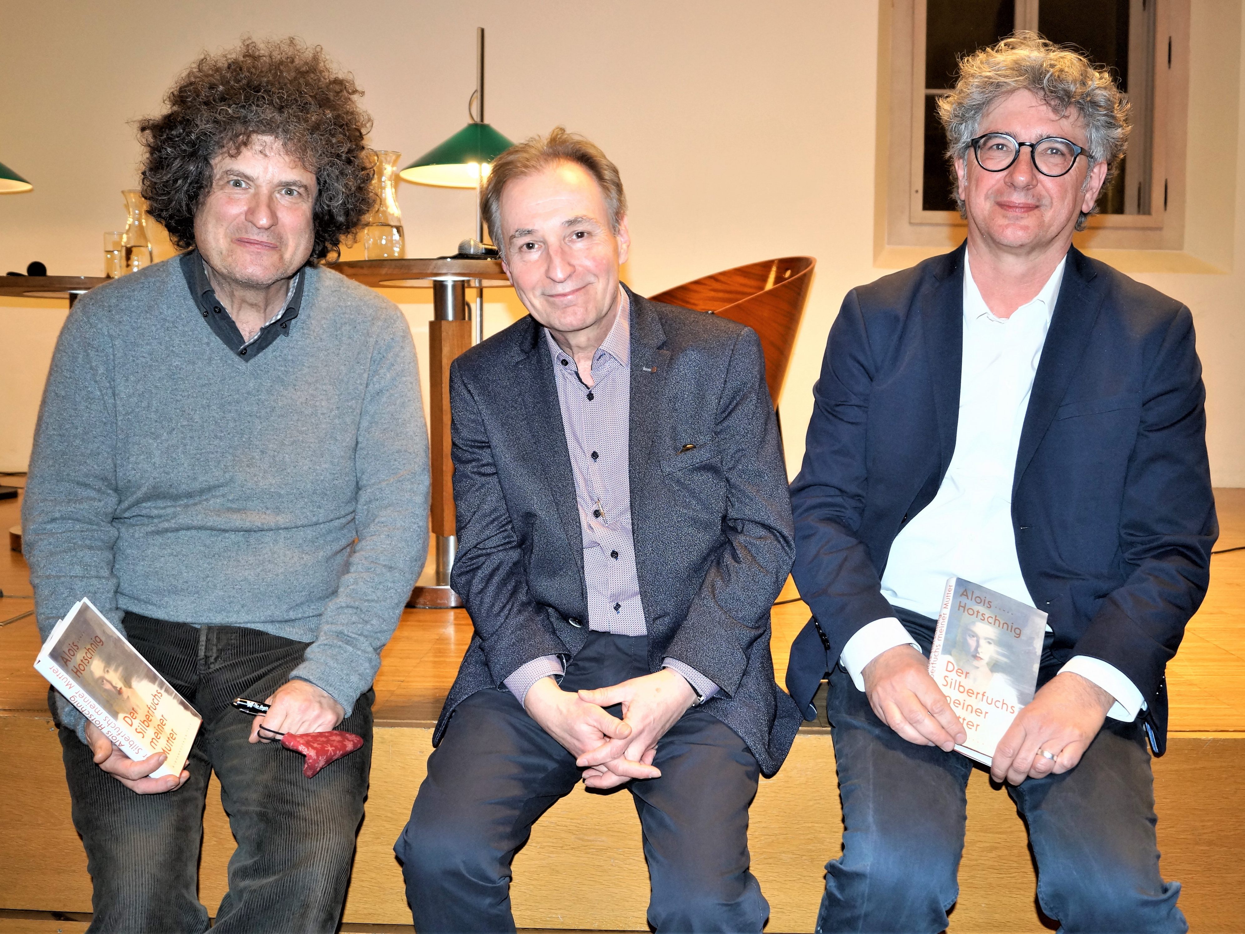Hanno Loewy und Jürgen Thaler moderierten den Abend, Mitte Alois Hotschnig Hanno Loewy und Jürgen Thaler moderierten den Abend, Mitte Alois Hotschnig