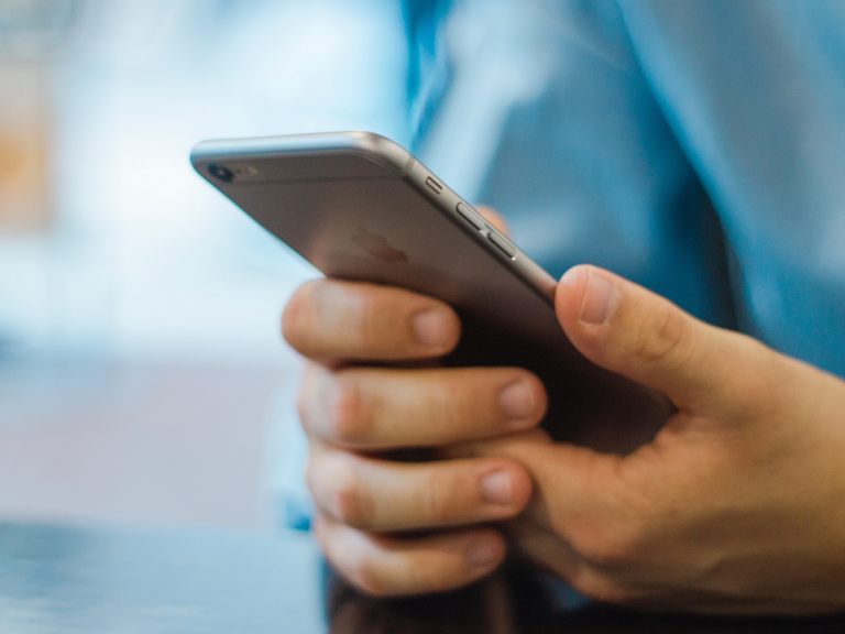 Telefonbetrug: Ein angeblicher Wiener Beamter namens "James Wagnor" und sein Komplize setzten einen 26-Jährigen telefonisch unter Druck