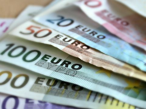 Österreich erhält 33 Mio. Euro EU-Förderung für KMU. Österreich erhält 33 Mio. Euro EU-Förderung für KMU.