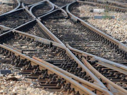 Vermuteter Unfall sorgte für Bahnstreckensperre in Niederösterreich.