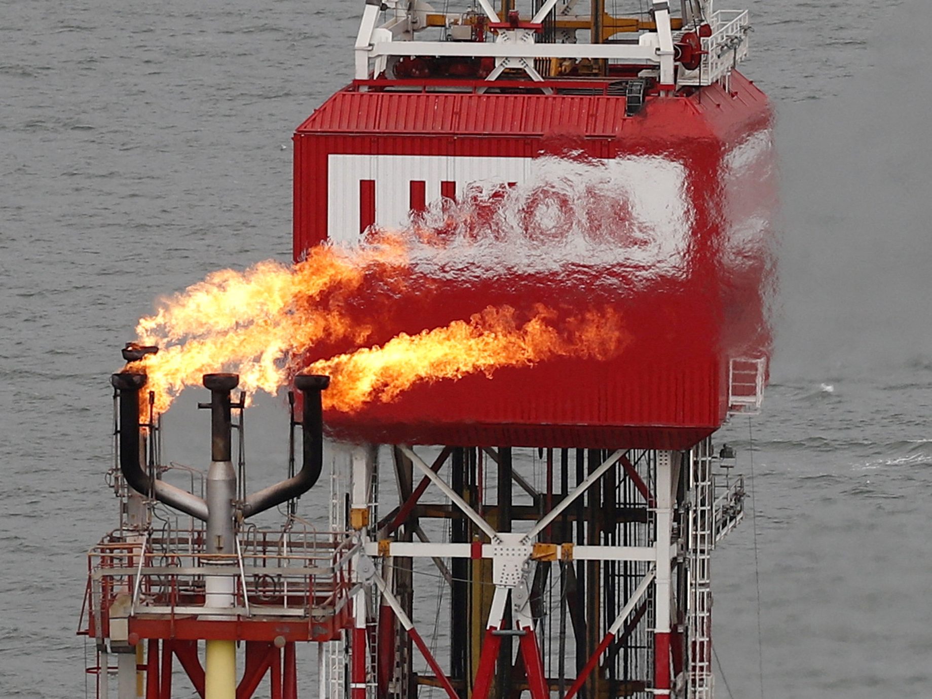 Der Ölriese Lukoil ruft zu Beendigung des Ukraine-Krieges auf. Der Ölriese Lukoil ruft zu Beendigung des Ukraine-Krieges auf.