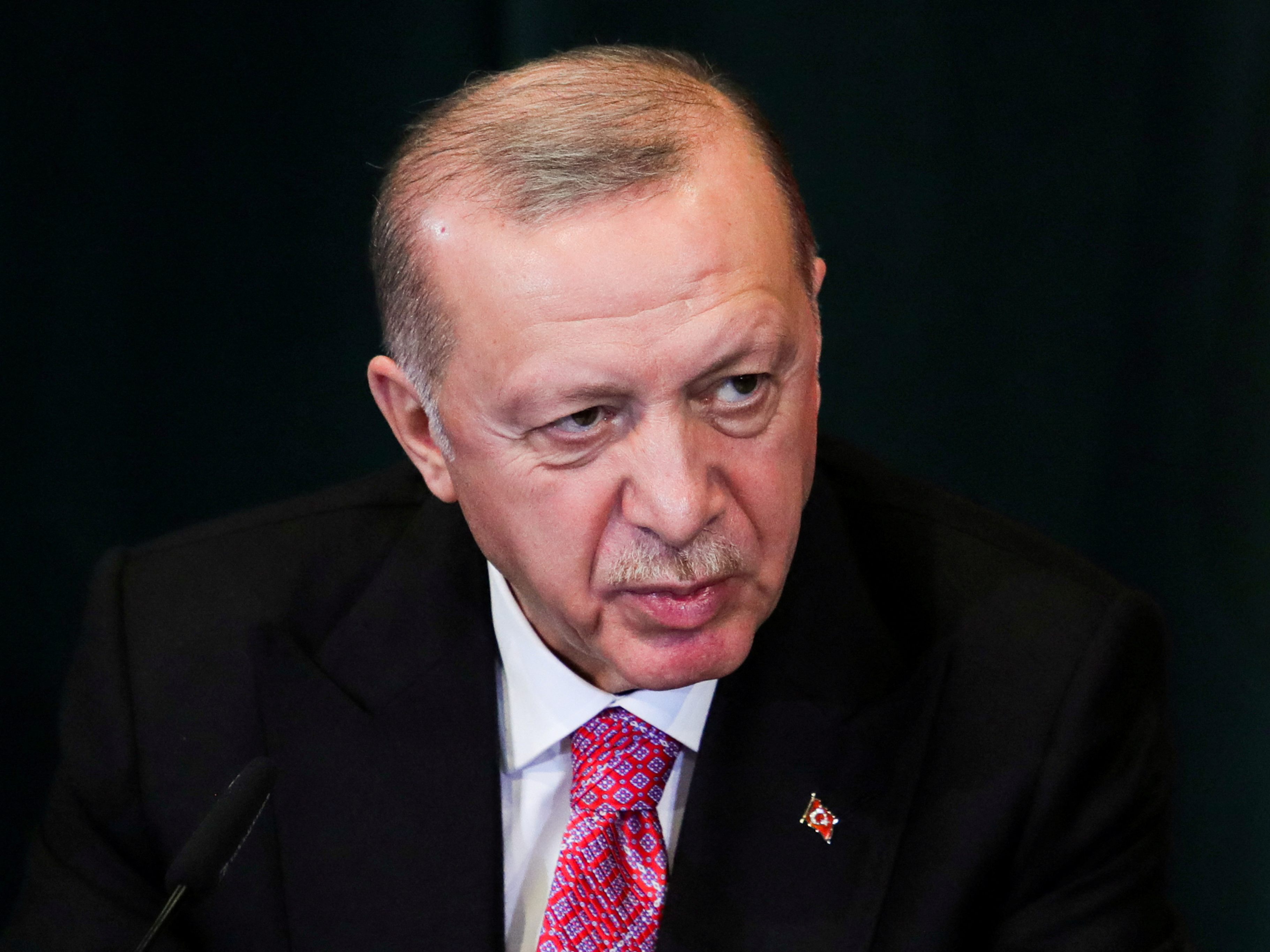 Der türkische Präsident Erdogan äußerte seine Hoffnung auf Waffenruhe vor dem geplanten Außenministertreffen in Antalya Der türkische Präsident Erdogan äußerte seine Hoffnung auf Waffenruhe vor dem geplanten Außenministertreffen in Antalya