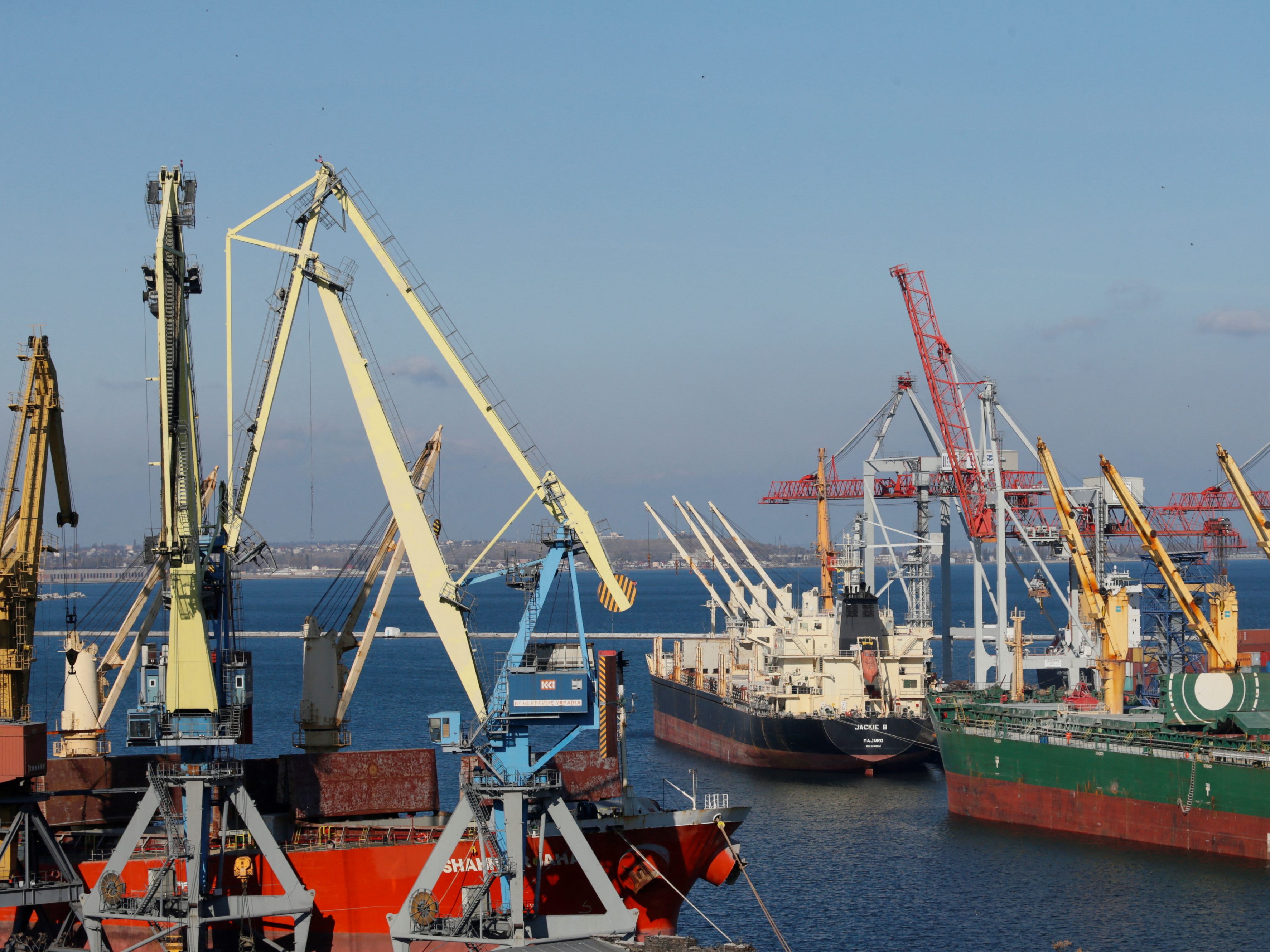 Russischer Inlandsgeheimdienst: Ukrainische Marina verminte Hafen Odessa. Russischer Inlandsgeheimdienst: Ukrainische Marina verminte Hafen Odessa.
