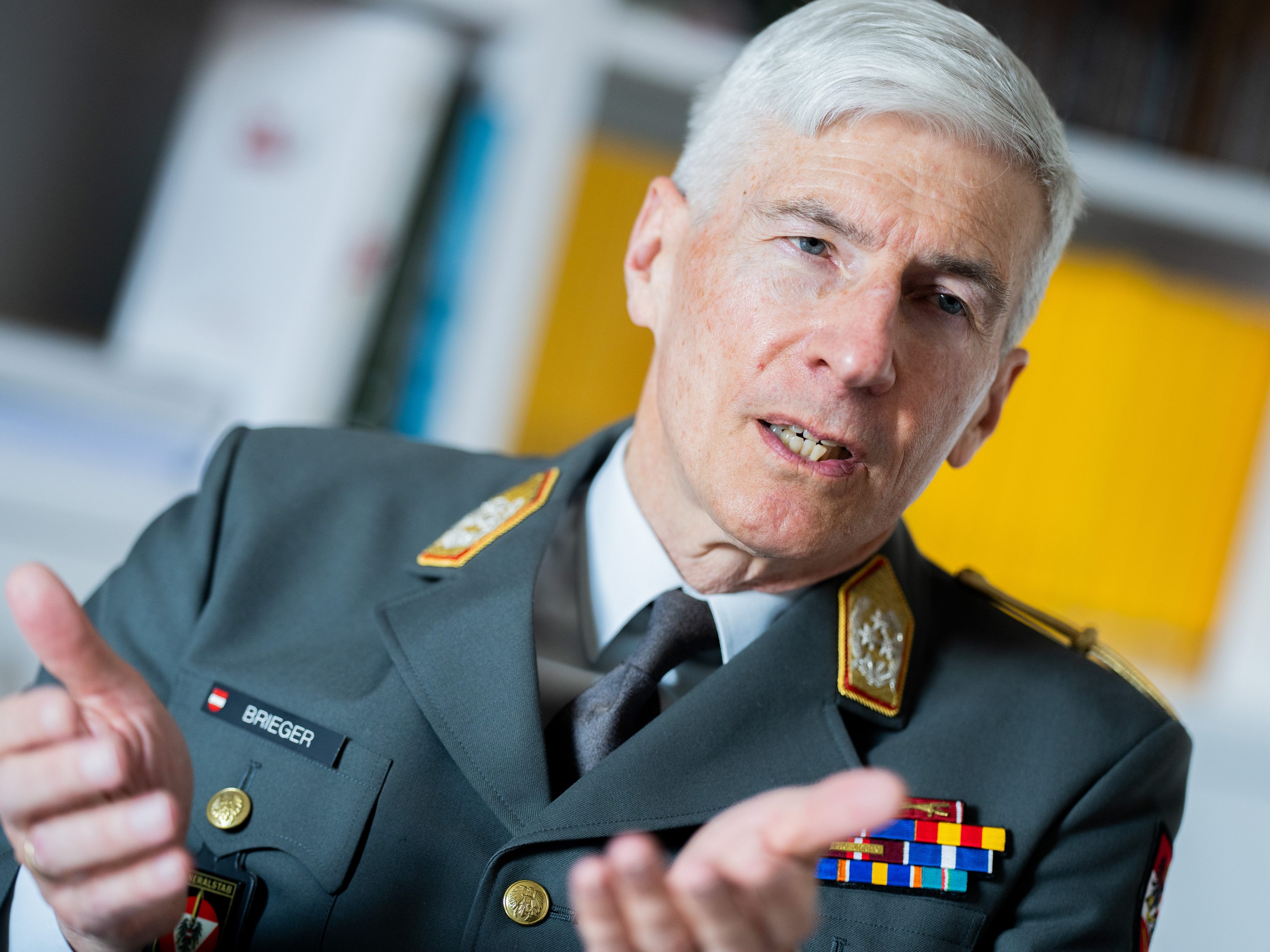 Das Bundesheer sucht die Nachfolge für Generalstabschef Robert Brieger. Das Bundesheer sucht die Nachfolge für Generalstabschef Robert Brieger.