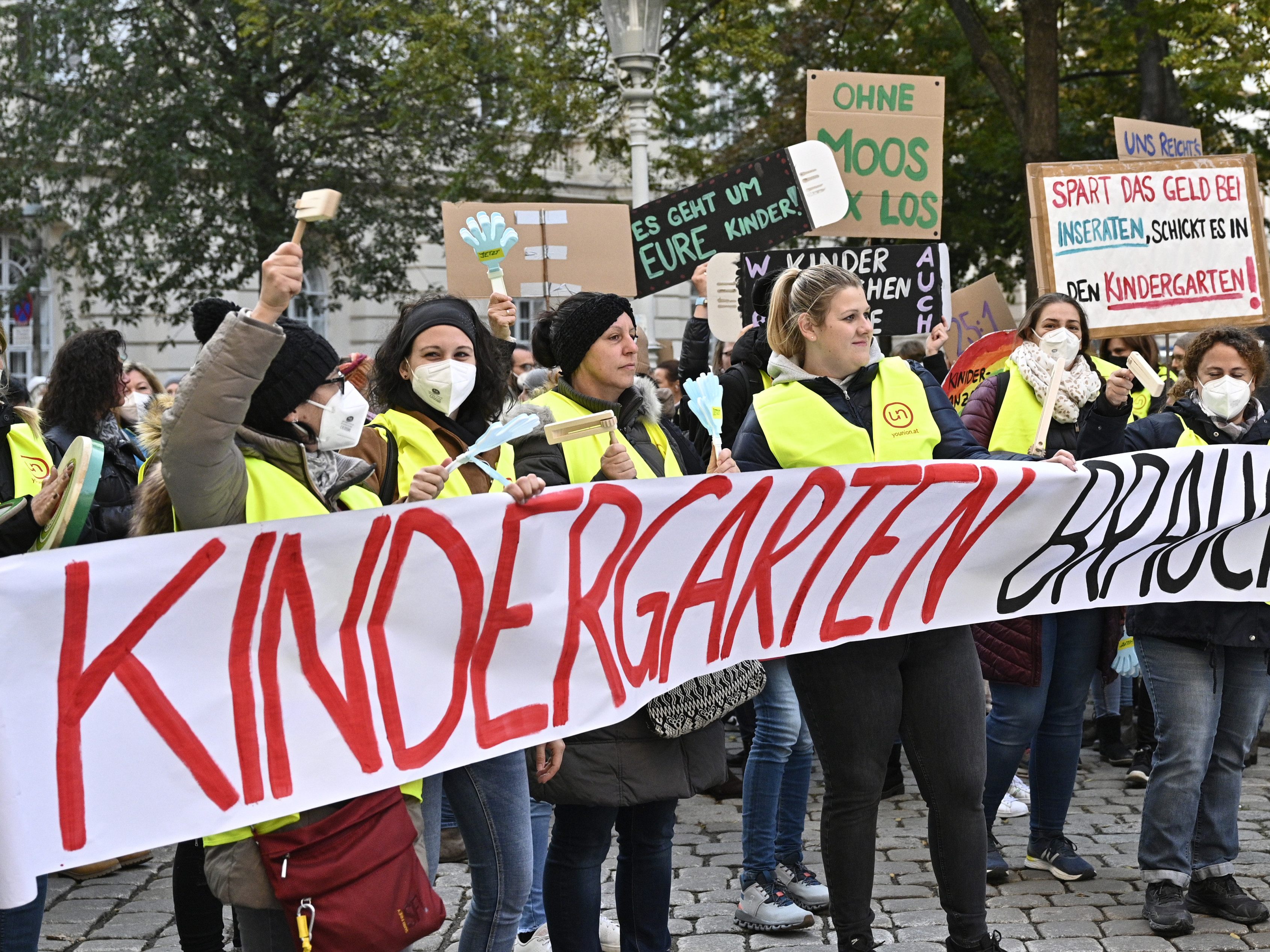 Die Gewerkschaft Younion ruft zu Demonstrationen in ganz Österreich auf.