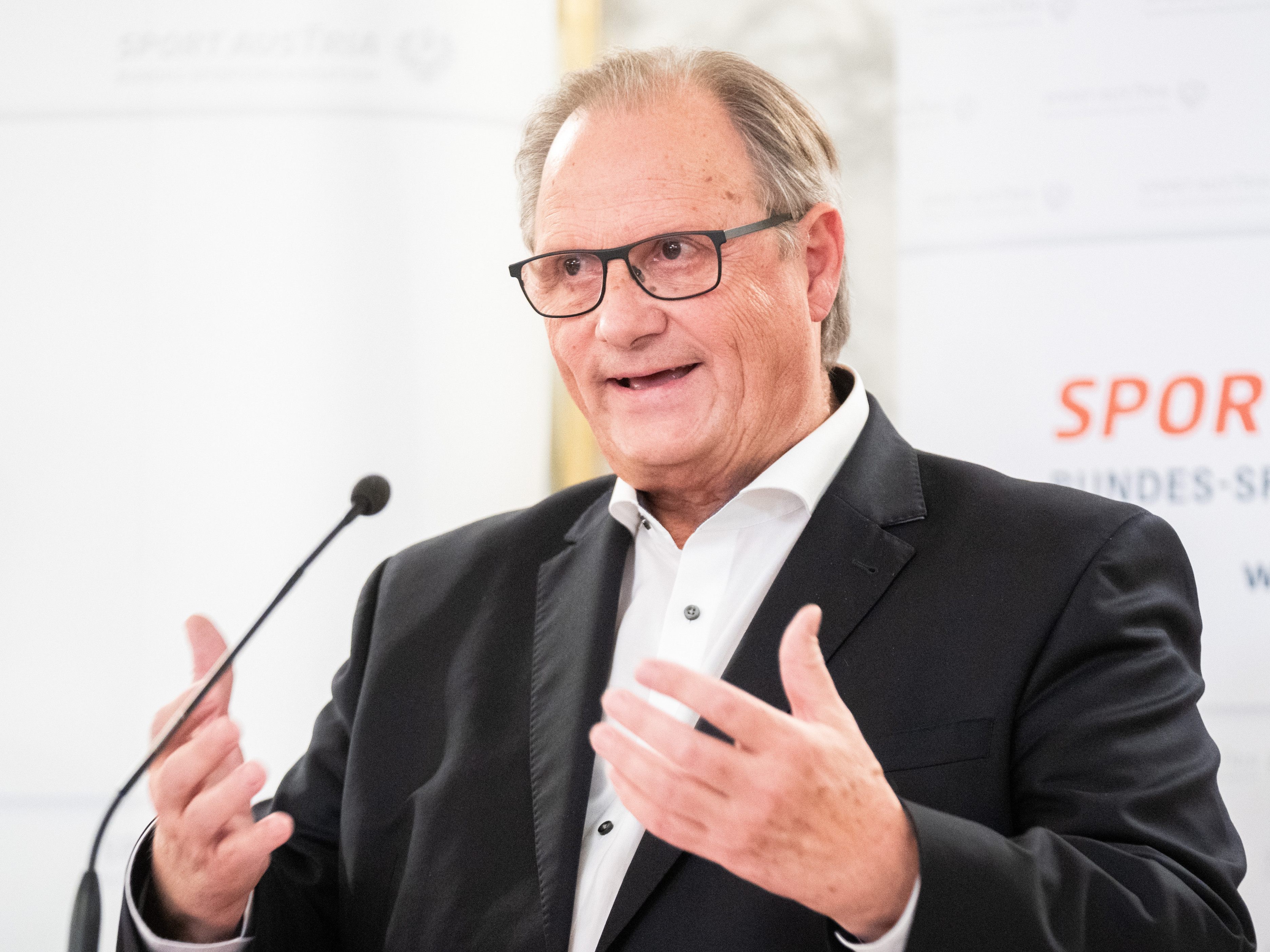ÖFB spendet Teil der Einnahmen an Ukraine und dort aktive Organisationen.