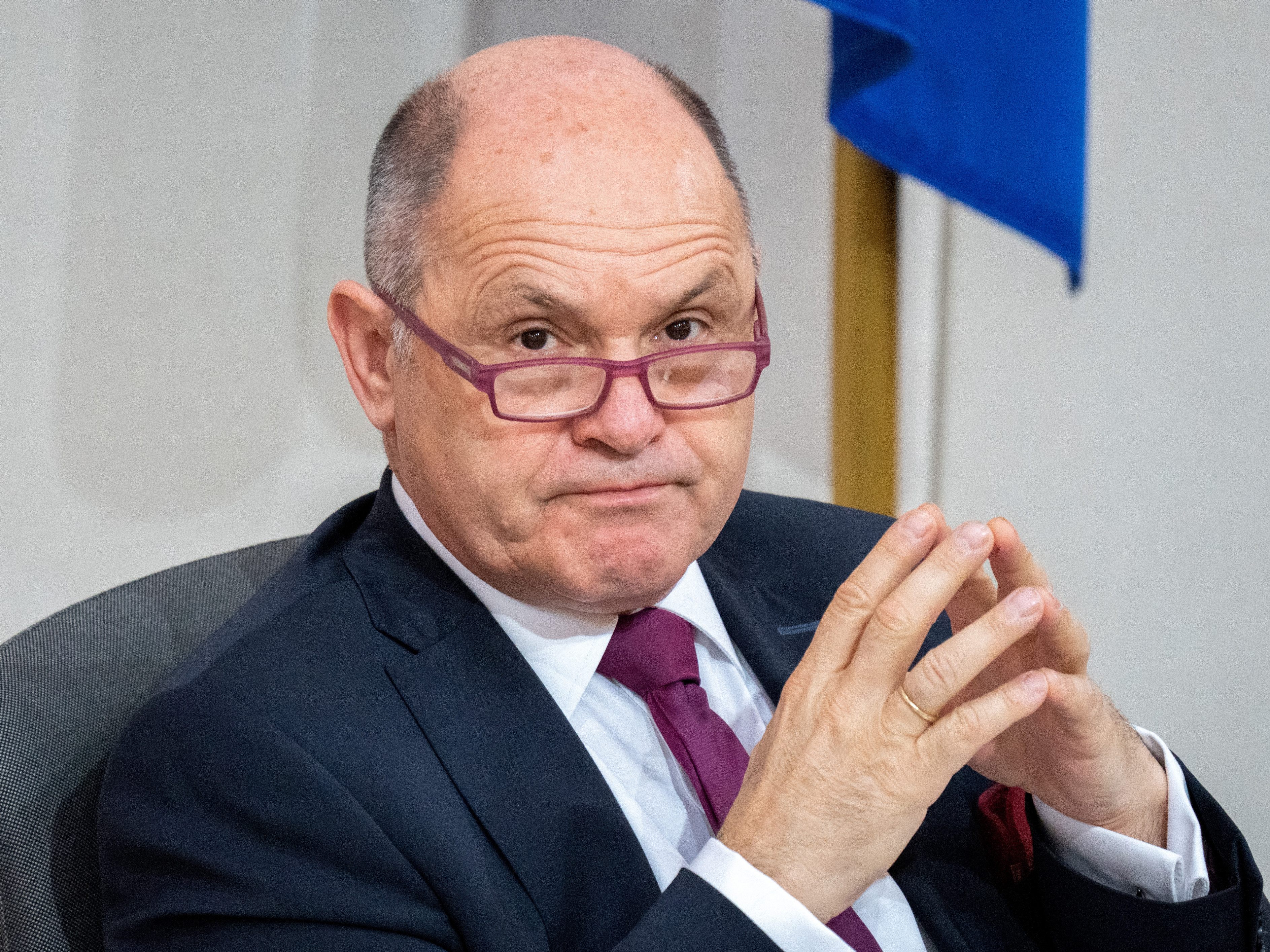 Gegen Sobotka laufen Ermittlungen wegen Amtsmissbrauchs. Gegen Sobotka laufen Ermittlungen wegen Amtsmissbrauchs.