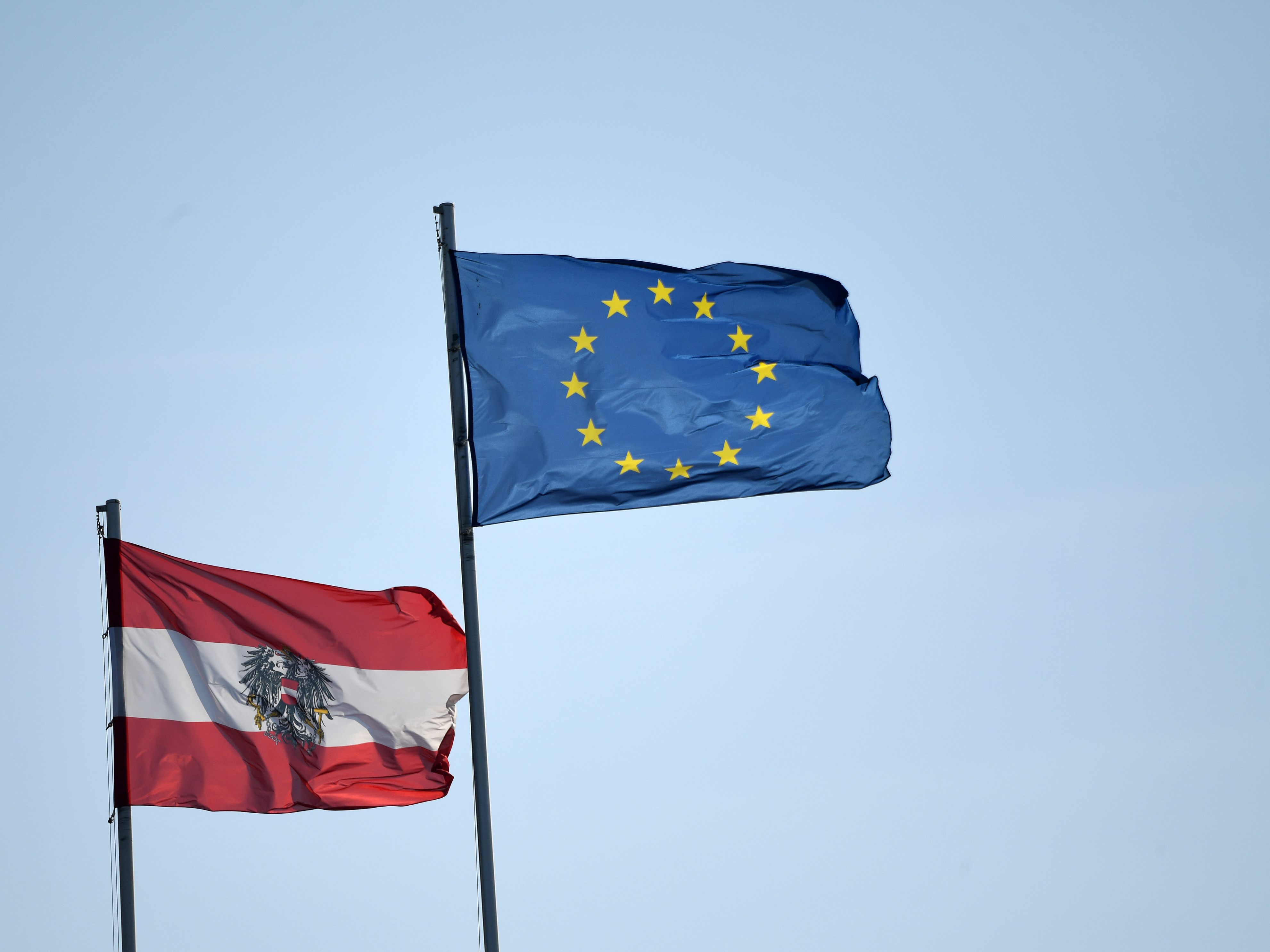 Österreich bei EU-Eingreiftruppe mit dabei. Österreich bei EU-Eingreiftruppe mit dabei.