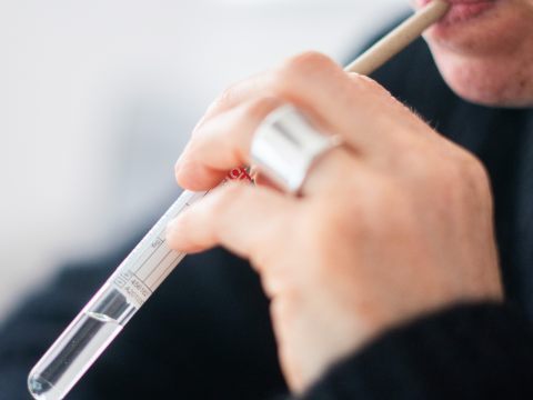 Weiter offene Fragen zur Teststrategie, Warten auf Verordnung.