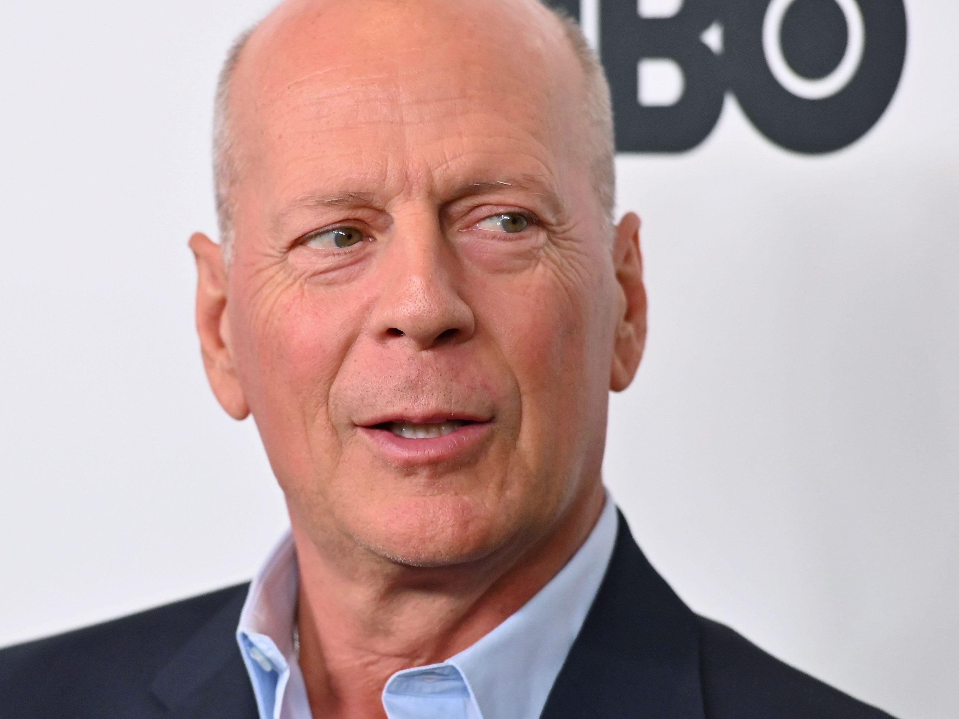 Bruce Willis beendet aufgrund einer schweren Krankheit seine Schauspielkarriere.