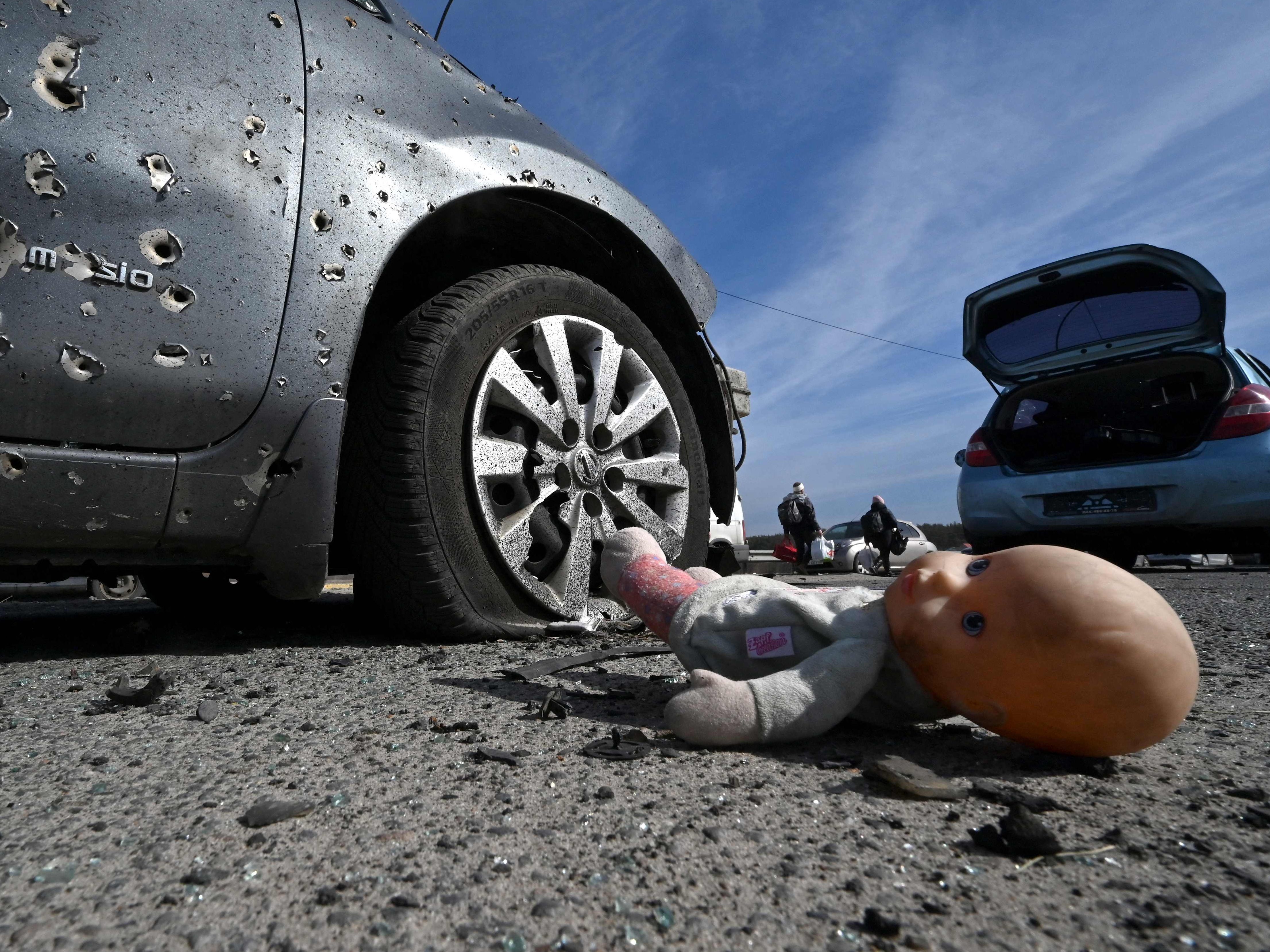 Laut dem UN-Hochkommissariat für Menschenrechte seien seit dem russischen Einmarsch in der Ukraine 579 Zivilpersonen getötet worden.