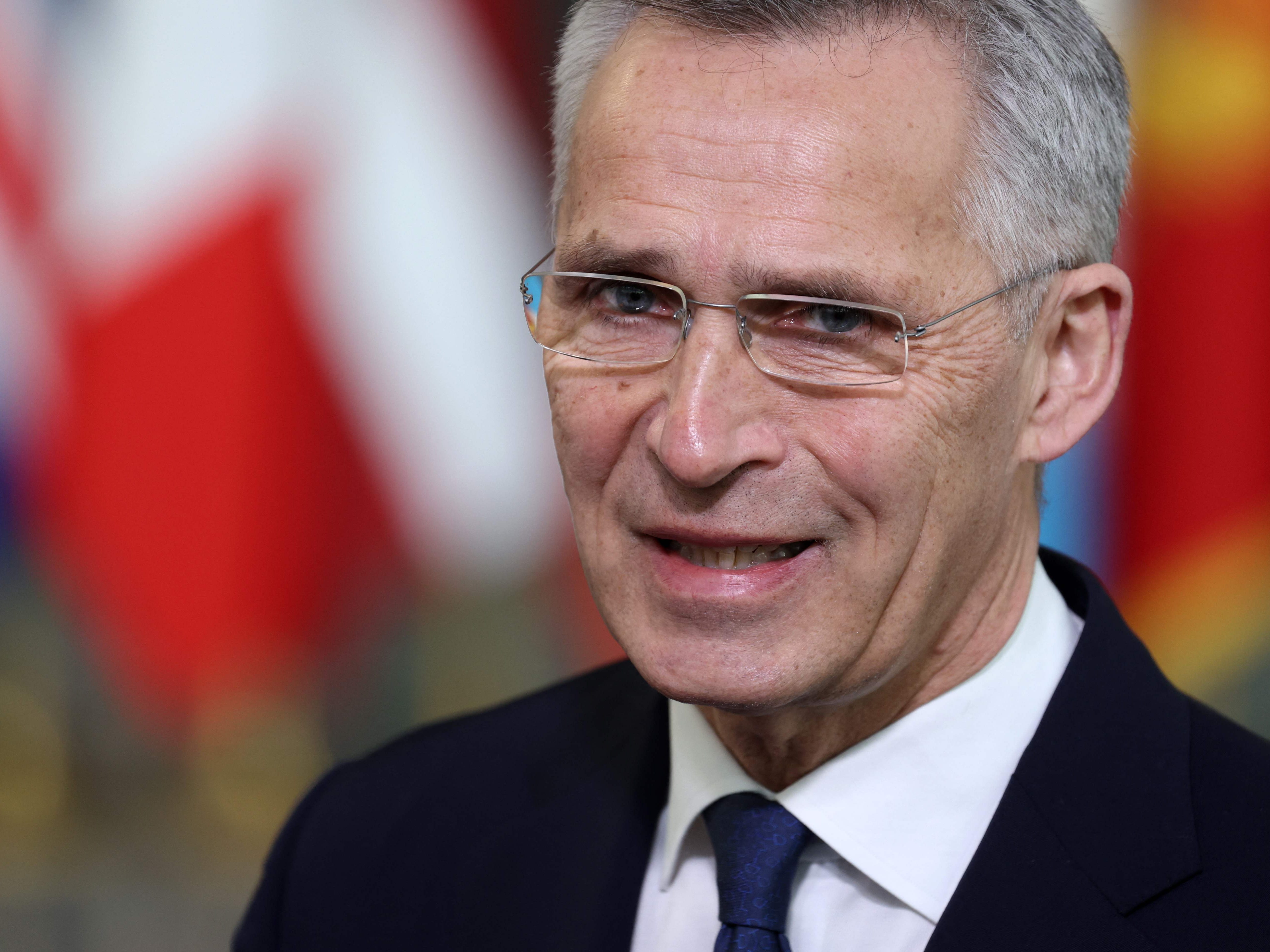 Jens Stoltenberg bleibt ein weiteres Jahr NATO-Generalsekretär.