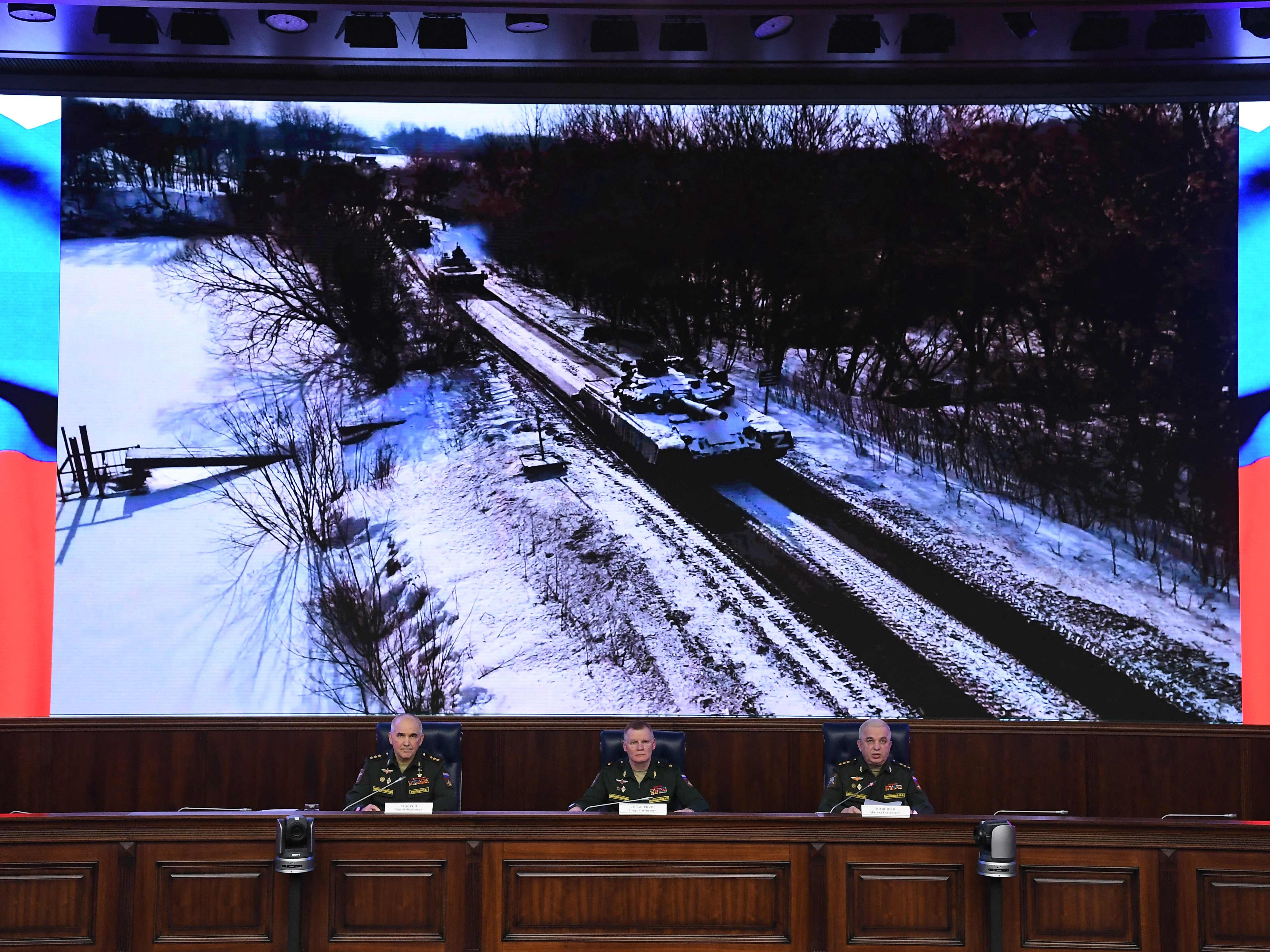 Laut Generalstab (ein Vertreter links im Bild) wurden 1.351 russische Soldaten im Krieg in Ukraine getötet. Laut Generalstab (ein Vertreter links im Bild) wurden 1.351 russische Soldaten im Krieg in Ukraine getötet.