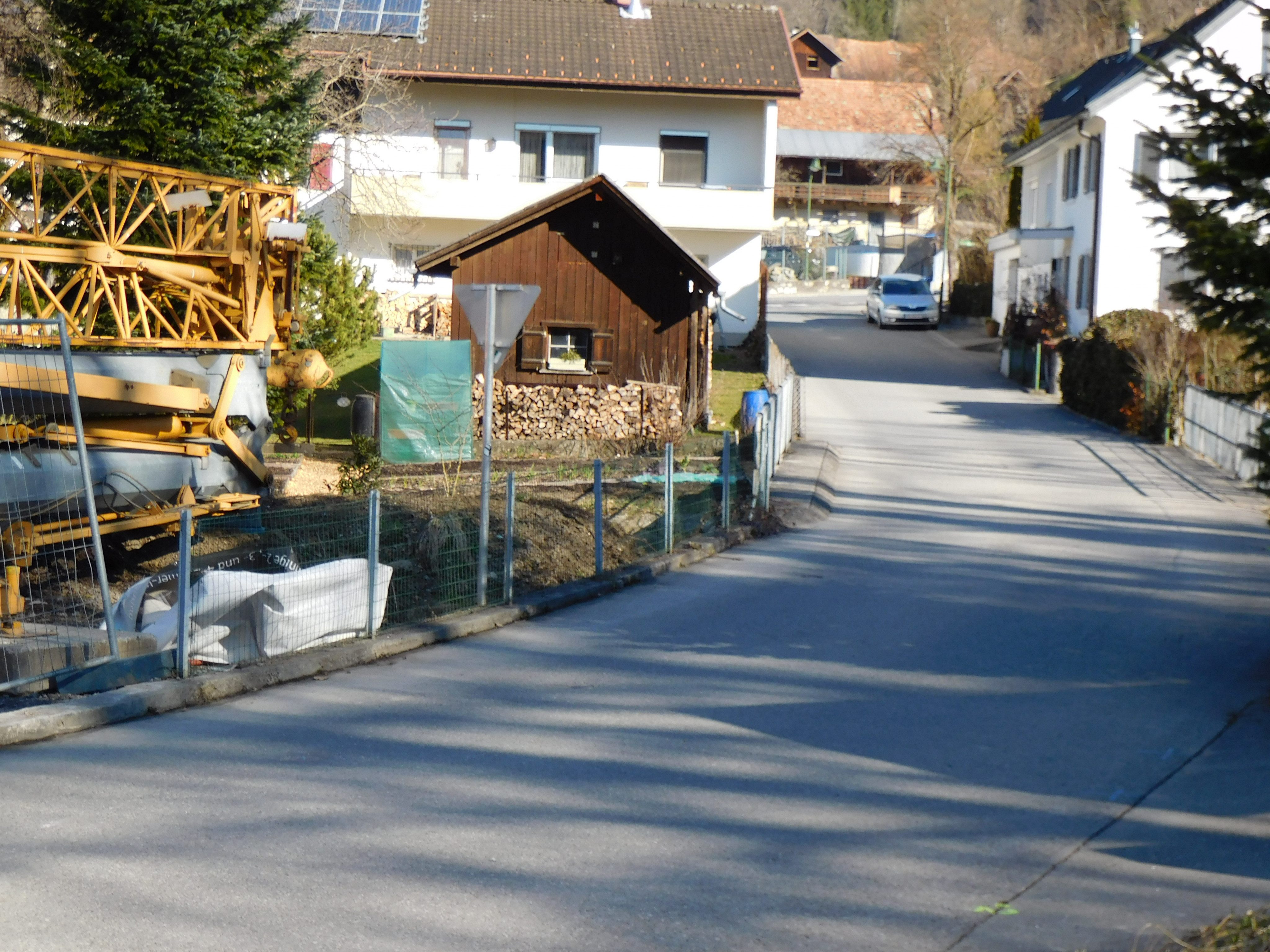 In der Totengasse wird in diesem Jahr eine neue starke Wasserleitung verlegt In der Totengasse wird in diesem Jahr eine neue starke Wasserleitung verlegt
