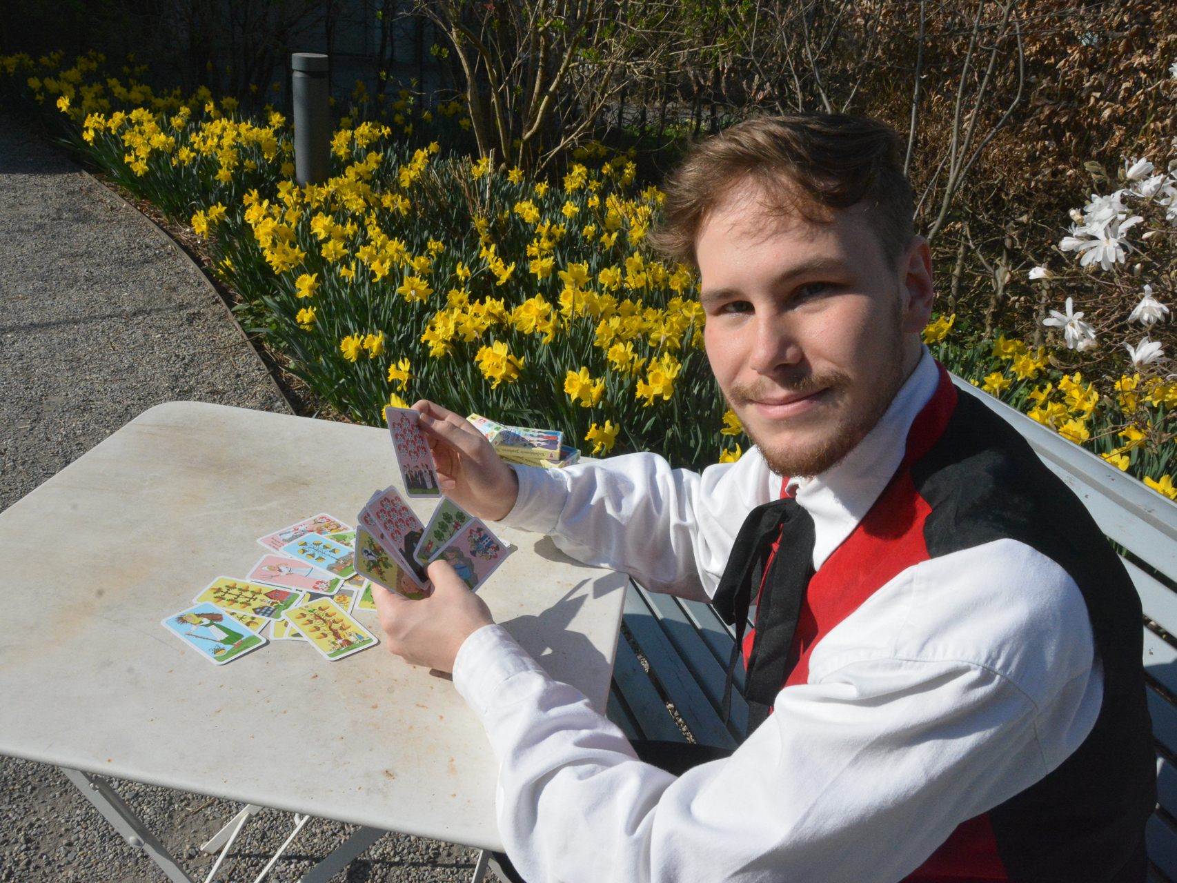 Konrad Hämmerle aus Lustenau hat original Vorarlberger Jasskarten erschaffen. Konrad Hämmerle aus Lustenau hat original Vorarlberger Jasskarten erschaffen.
