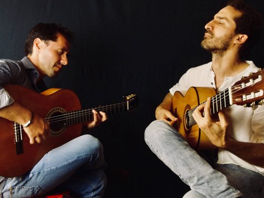 Gitarristen Andrés Ángel und Manuel Montero Gitarristen Andrés Ángel und Manuel Montero