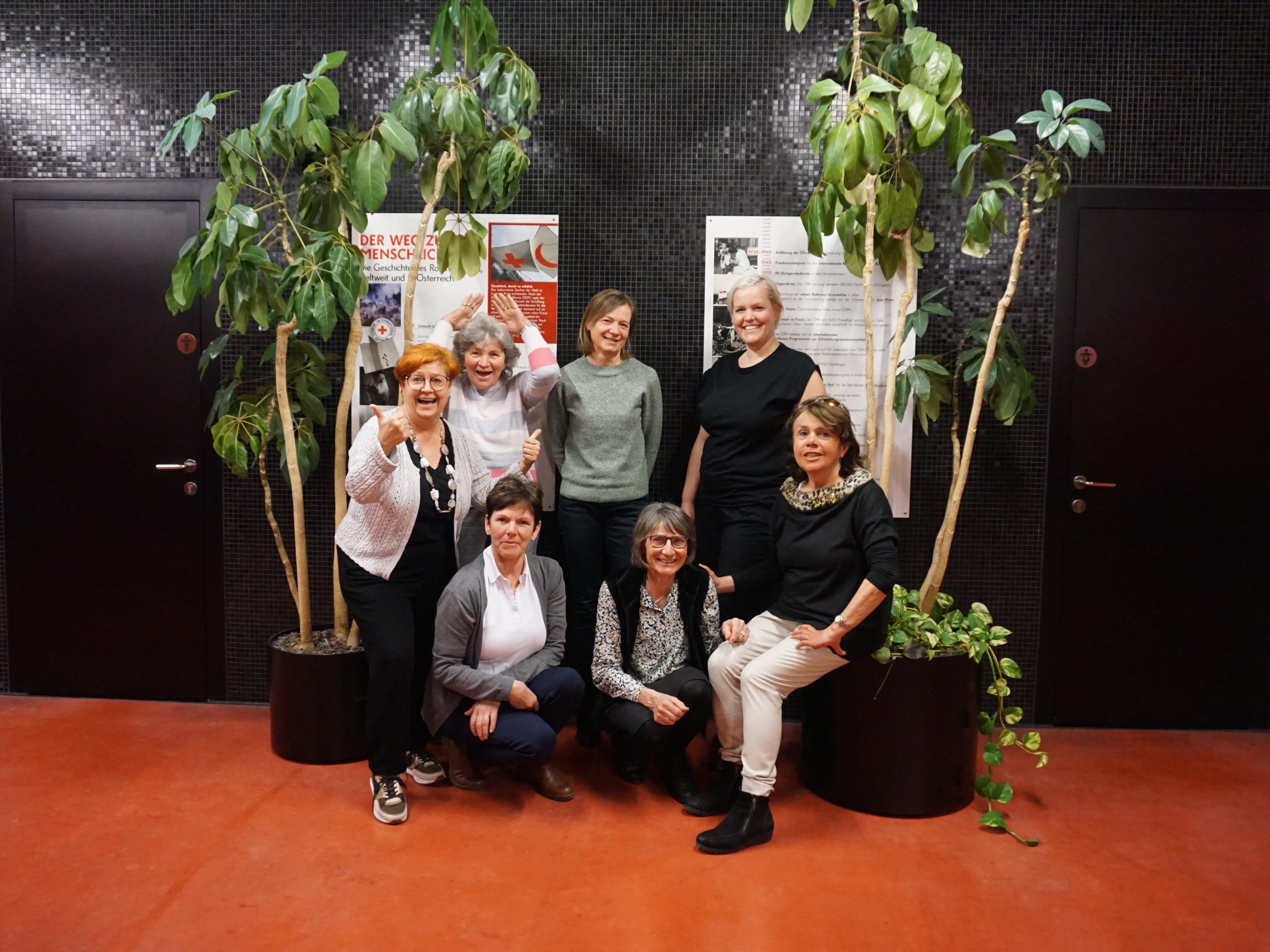 Koordinatorin Doris Schütz und ein Teil ihres Reiseteams trafen sich kürzlich in Feldkirch. Koordinatorin Doris Schütz und ein Teil ihres Reiseteams trafen sich kürzlich in Feldkirch.