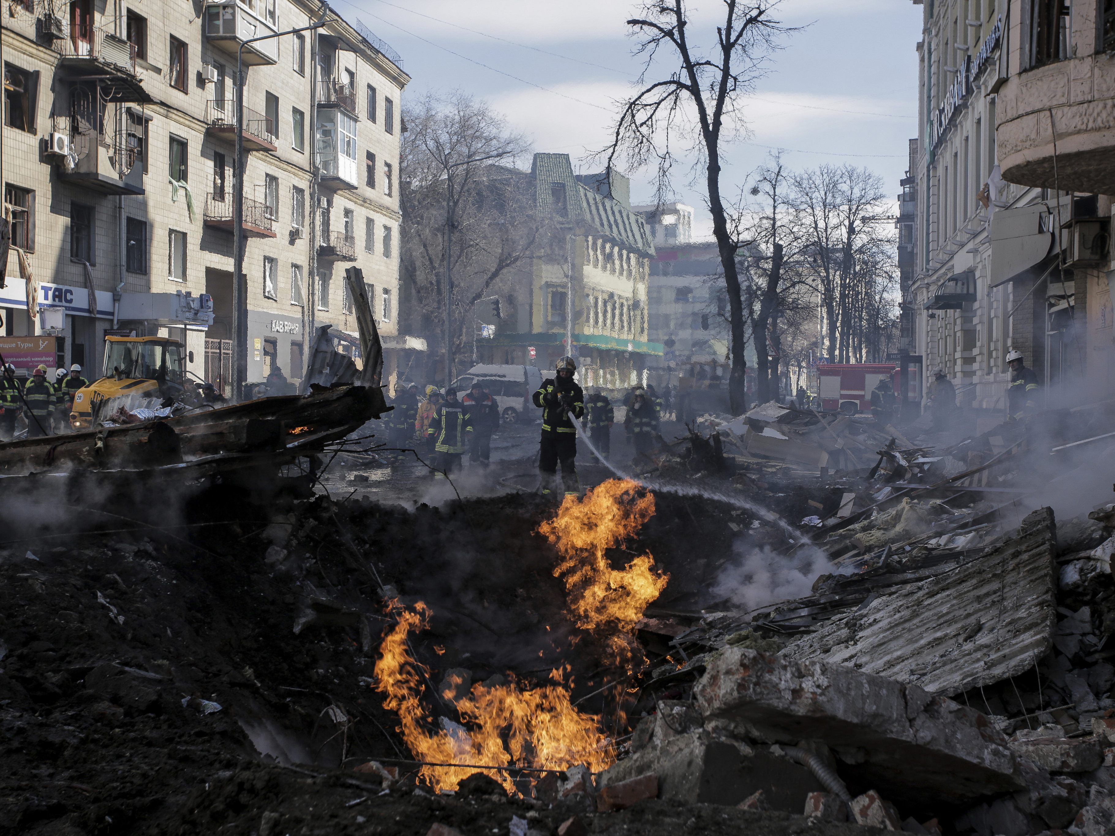 LIVE-Blog zum Ukraine-Krieg: Charkiw wird weiterhin bombadiert. LIVE-Blog zum Ukraine-Krieg: Charkiw wird weiterhin bombadiert.