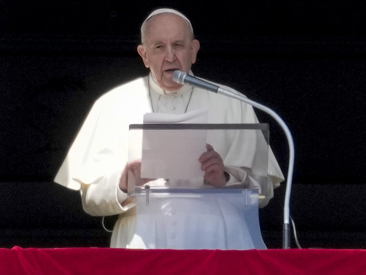 Der Papst rief die Gläubigen auf, sich einem Gebet für den Frieden anzuschließen. Der Papst rief die Gläubigen auf, sich einem Gebet für den Frieden anzuschließen.