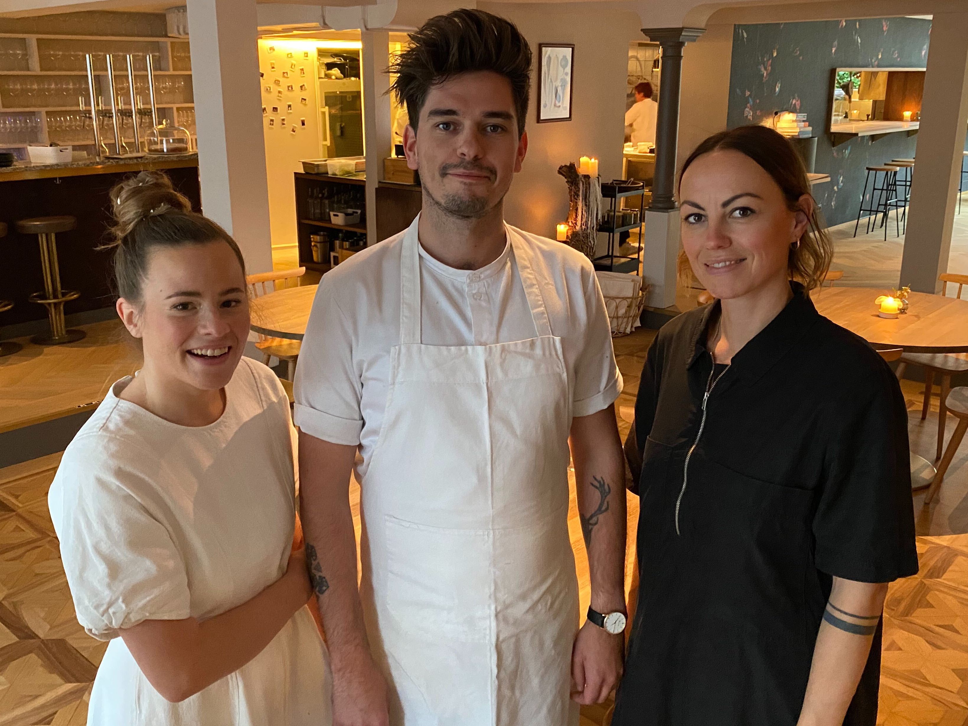 Milena Broger, Erik Pedersen und Theresa Feurstein (v.l.n.r.) vom Restaurant Weiss in Bregenz. Milena Broger, Erik Pedersen und Theresa Feurstein (v.l.n.r.) vom Restaurant Weiss in Bregenz.