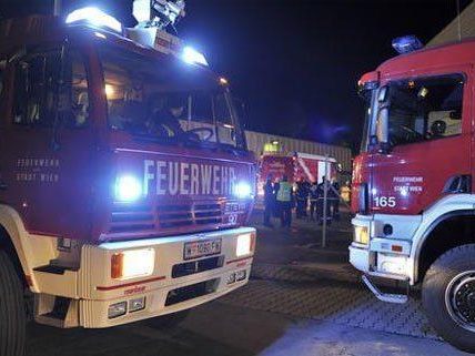 Eine Tote gab es bei einem nächtlichen Brand in einer Wiener Pensionistenheim Eine Tote gab es bei einem nächtlichen Brand in einer Wiener Pensionistenheim