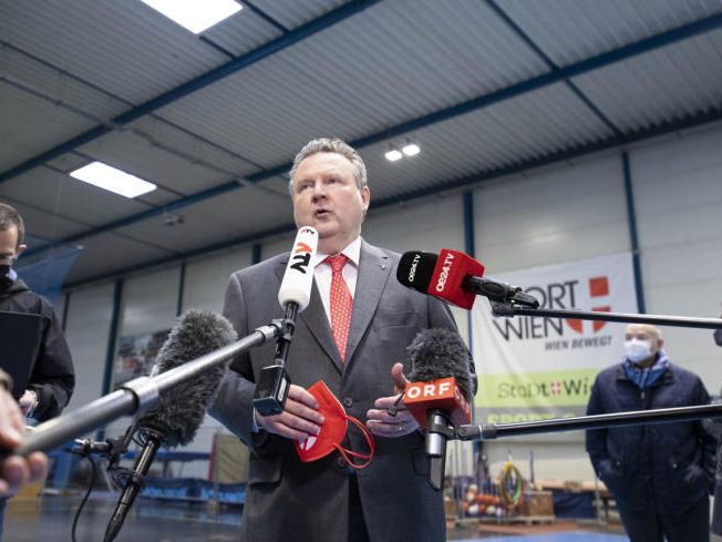 Wiens Bürgermeister Michael Ludwig (SPÖ) forderte am Donnerstag die Einrichtung eines Flüchtlingskoordinators. Wiens Bürgermeister Michael Ludwig (SPÖ) forderte am Donnerstag die Einrichtung eines Flüchtlingskoordinators.