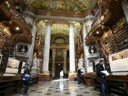 Die Österreichische Nationalbibliothek stellt aktuell Tierbildnisse aus der Habsburgerzeit aus