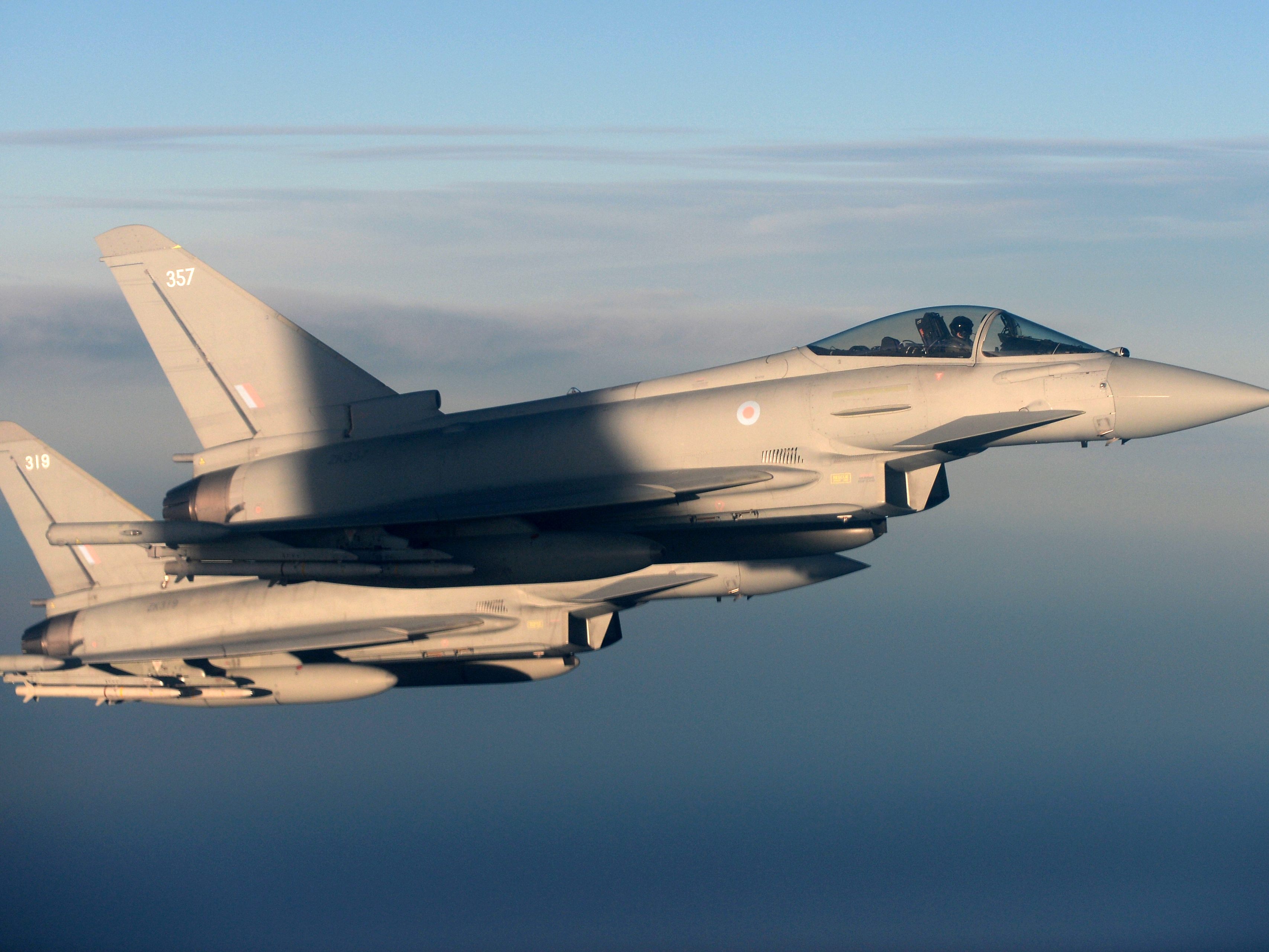 Ab kommenden Montag trainieren Eurofighter-Piloten in fast ganz Österreich Überschall-Flüge. Ab kommenden Montag trainieren Eurofighter-Piloten in fast ganz Österreich Überschall-Flüge.