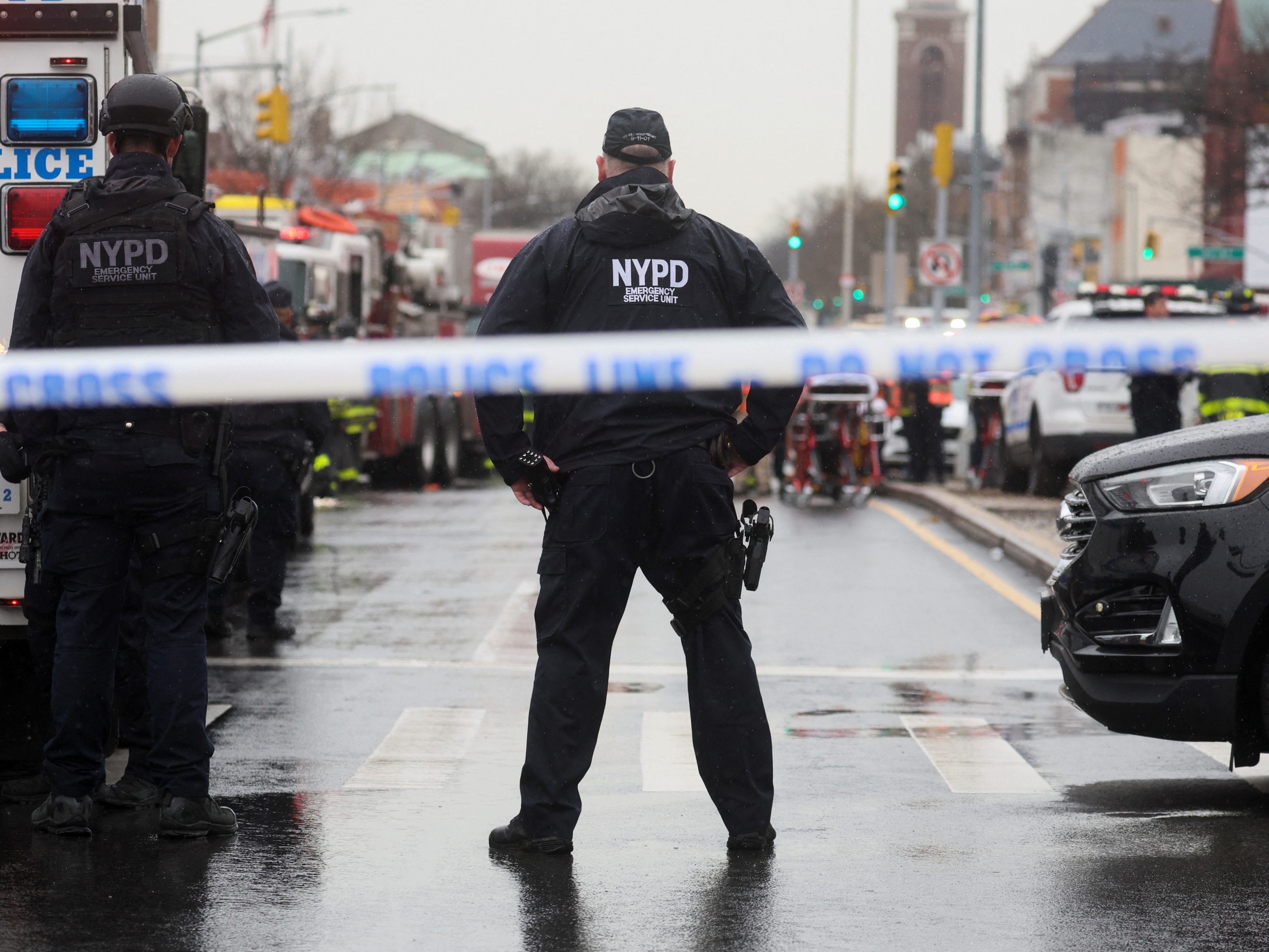 Im Bild zu sehen: Polizisten am Dienstag in New York. Im Bild zu sehen: Polizisten am Dienstag in New York.