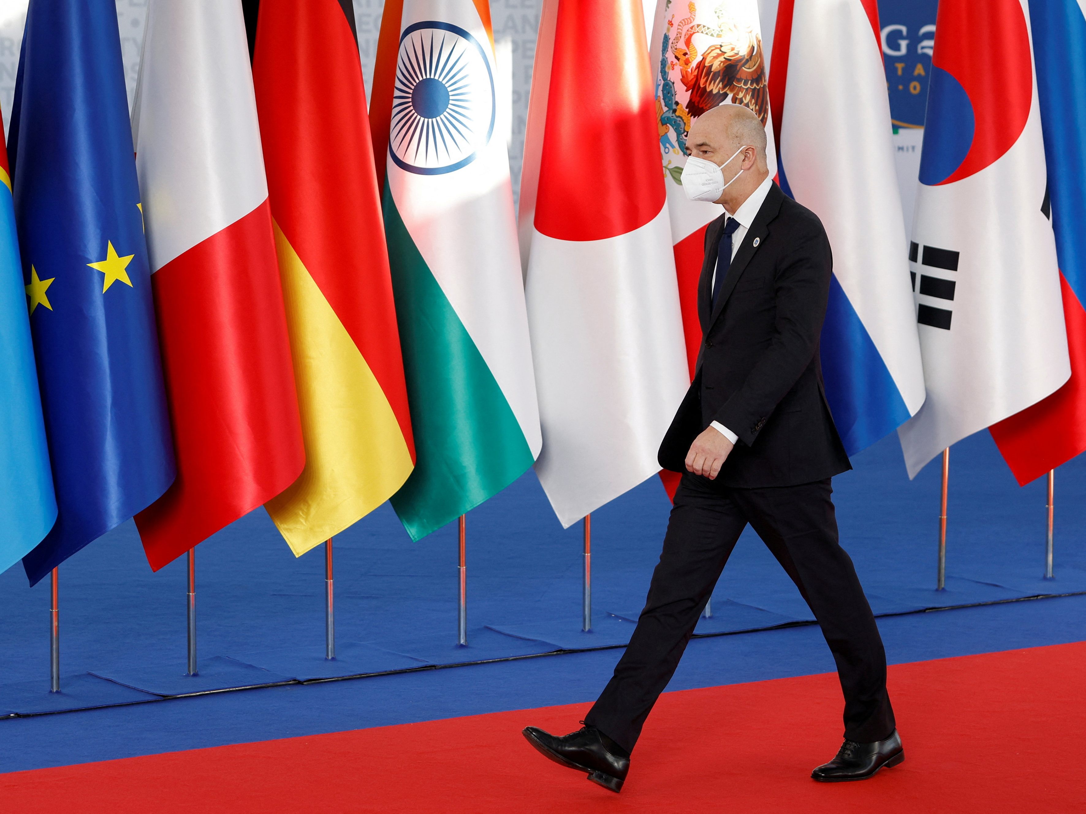 Der russische Finanzminister Anton Siluanow bei der Ankunft beim G20-Treffen in Washington. Der russische Finanzminister Anton Siluanow bei der Ankunft beim G20-Treffen in Washington.