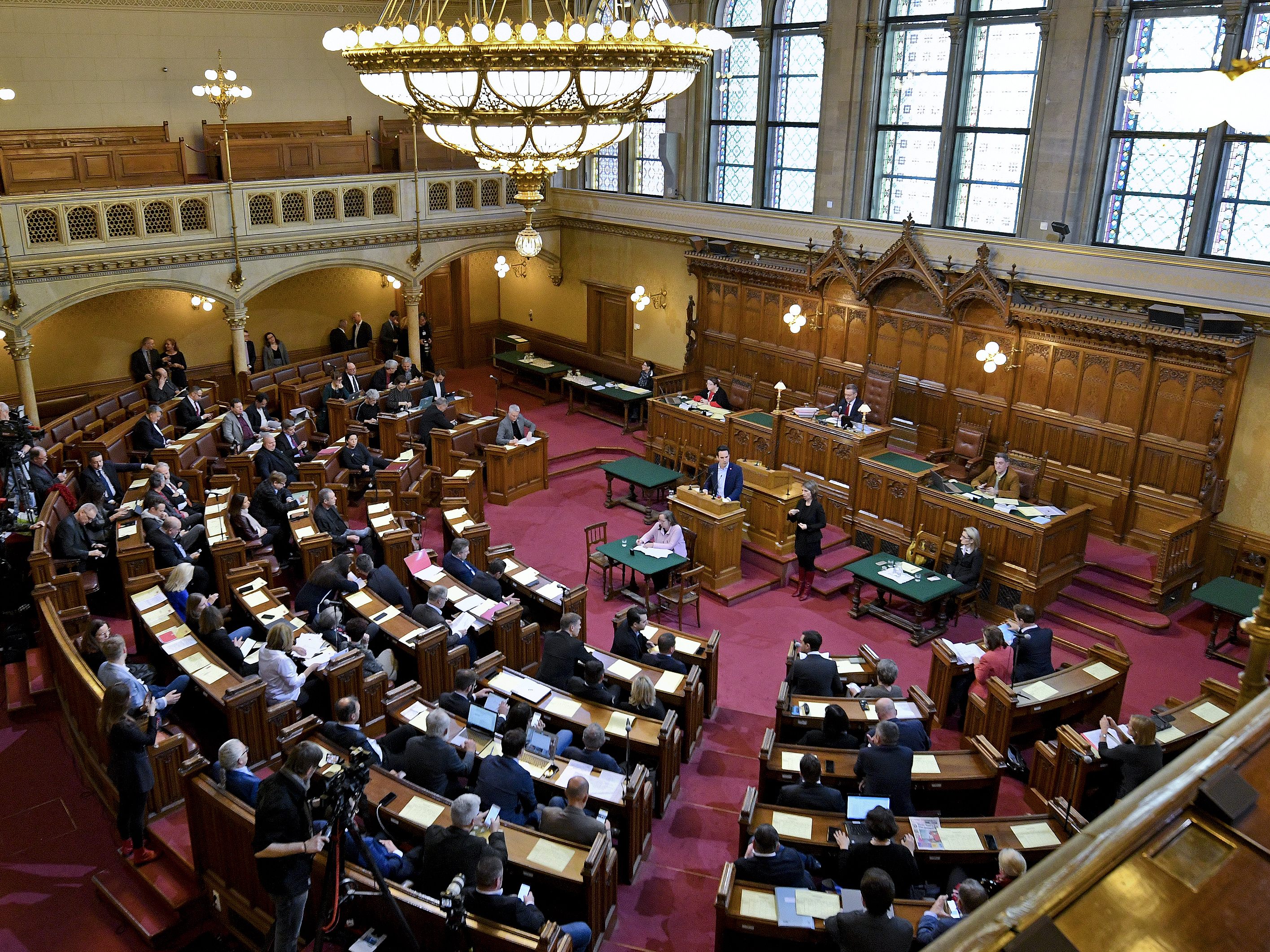 Der Wiener Landtag diskutierte in einer Sondersitzung Strategien gegen die Teuerung. Der Wiener Landtag diskutierte in einer Sondersitzung Strategien gegen die Teuerung.