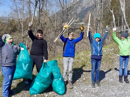 In Außerbraz ist am 09. April ein Frühlingsputz des Stadtgebietes angesagt.