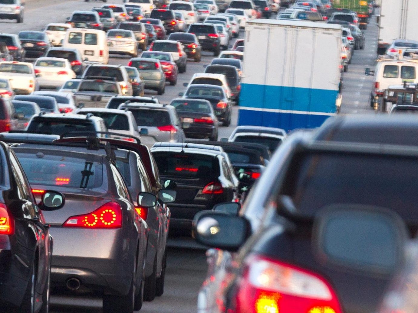 Beim Mega-Stau waren besonders LKW-Fahrer betroffen. Sie meldeten bis zu vierzig Stunden Wartezeit.