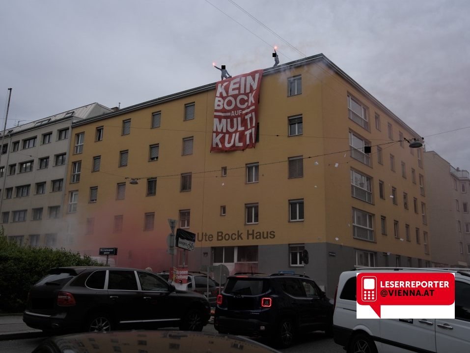 Über 90 Personen leben im Ute Bock Haus in Wien-Favoriten. Über 90 Personen leben im Ute Bock Haus in Wien-Favoriten.