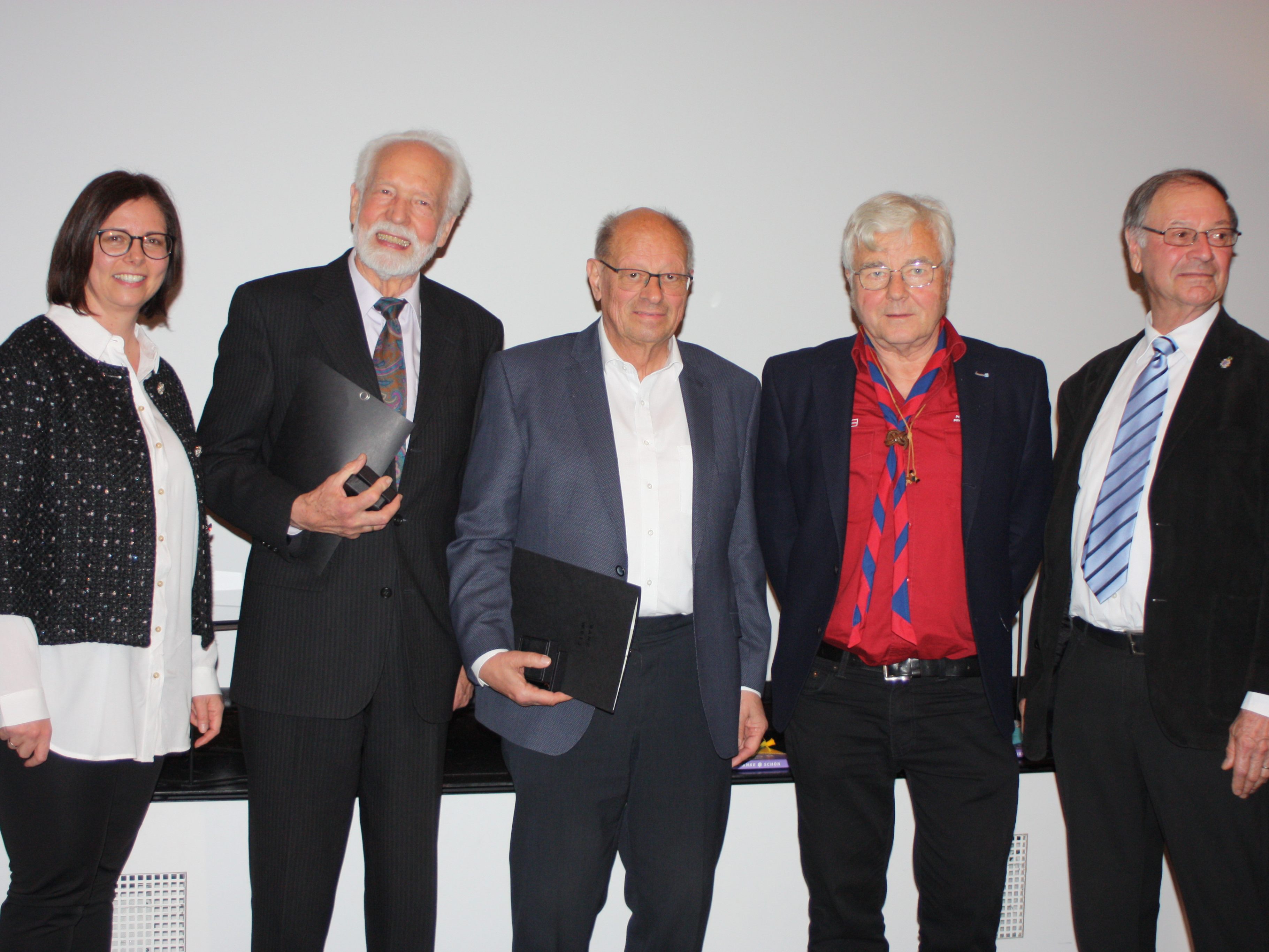 Bürgermeisterin Katharina Wöss-Krall, Werner Sonderegger, Herwig Thurnher, Peter Mück, Albert Ruetz. Bürgermeisterin Katharina Wöss-Krall, Werner Sonderegger, Herwig Thurnher, Peter Mück, Albert Ruetz.