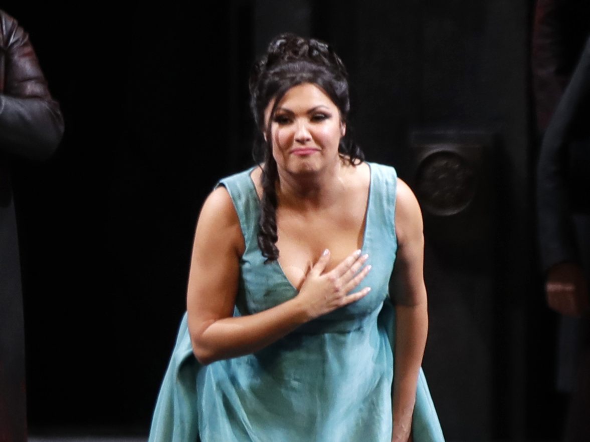 Am 22. April kommt es in Monte Carlo zur Bühnen-Rückkehr von Anna Netrebko. Am 22. April kommt es in Monte Carlo zur Bühnen-Rückkehr von Anna Netrebko.