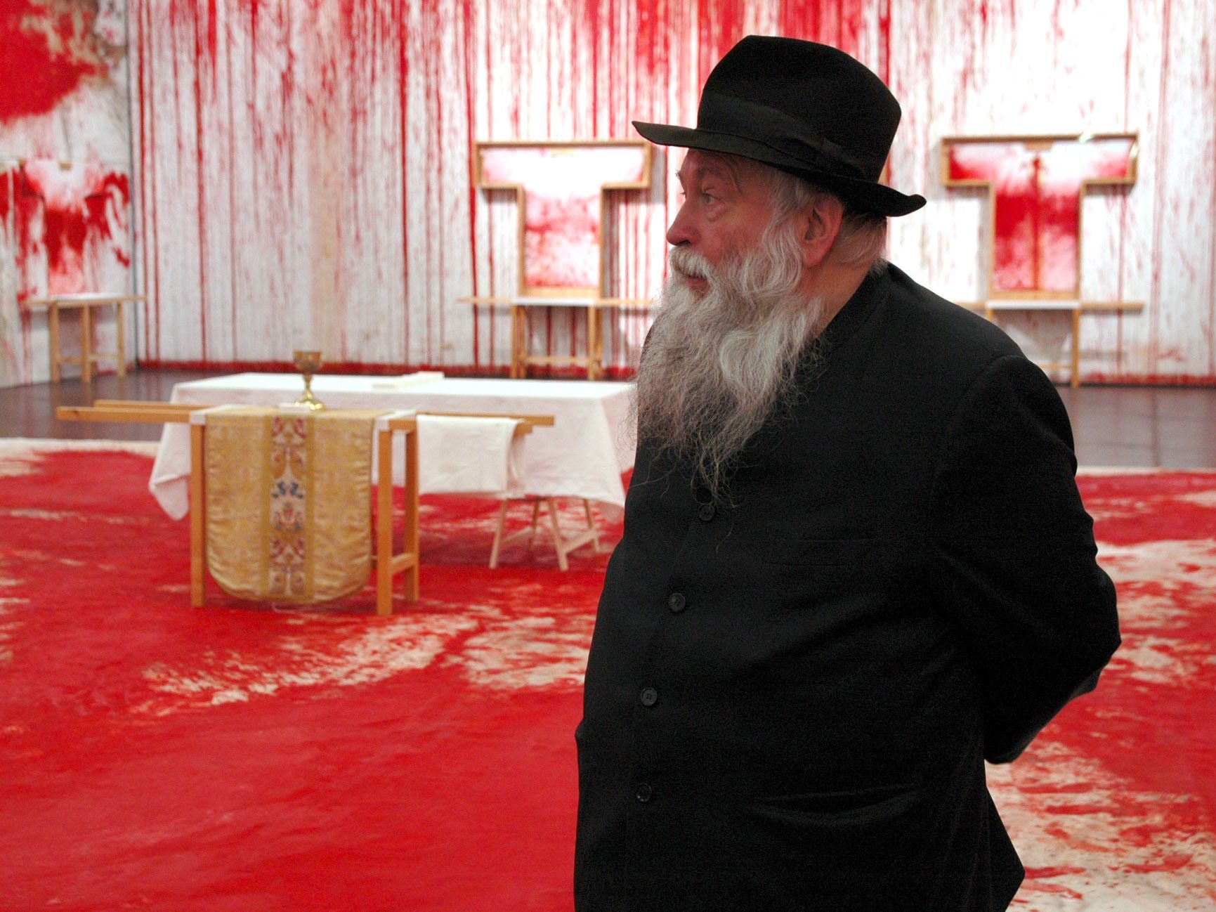Hermann Nitsch, Mitbegründer des Wiener Aktionismus, starb am Montag im Krankenhaus von Mistelbach. Hermann Nitsch, Mitbegründer des Wiener Aktionismus, starb am Montag im Krankenhaus von Mistelbach.