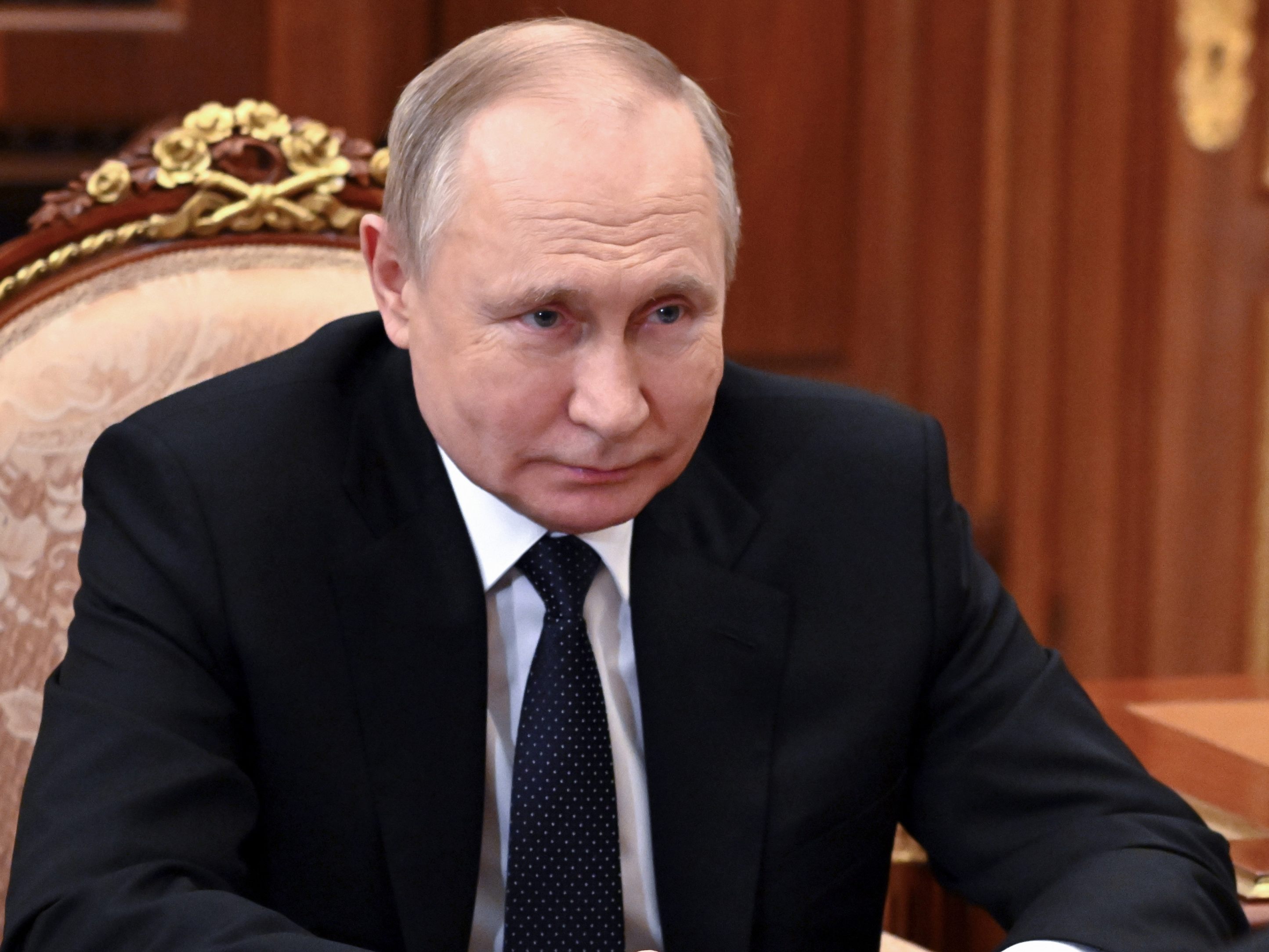 Putin hat die ukrainische Hafenstadt Mariupol als erobert erklärt.