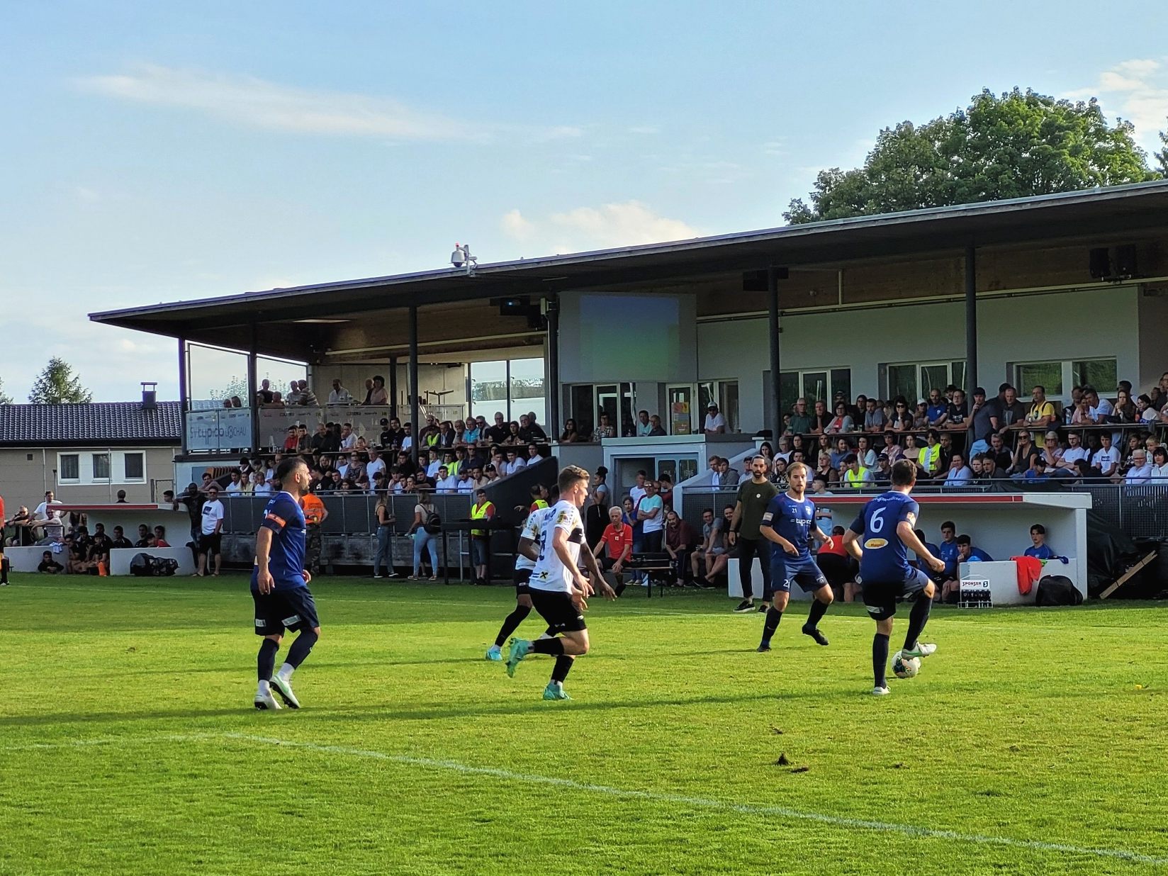 Besuchen auch Sie am Ostermontag (!) im Stadion Hoferfeld das Spiel Lochau gegen Andelsbuch. Der SV typico Lochau ladet herzlich dazu ein.