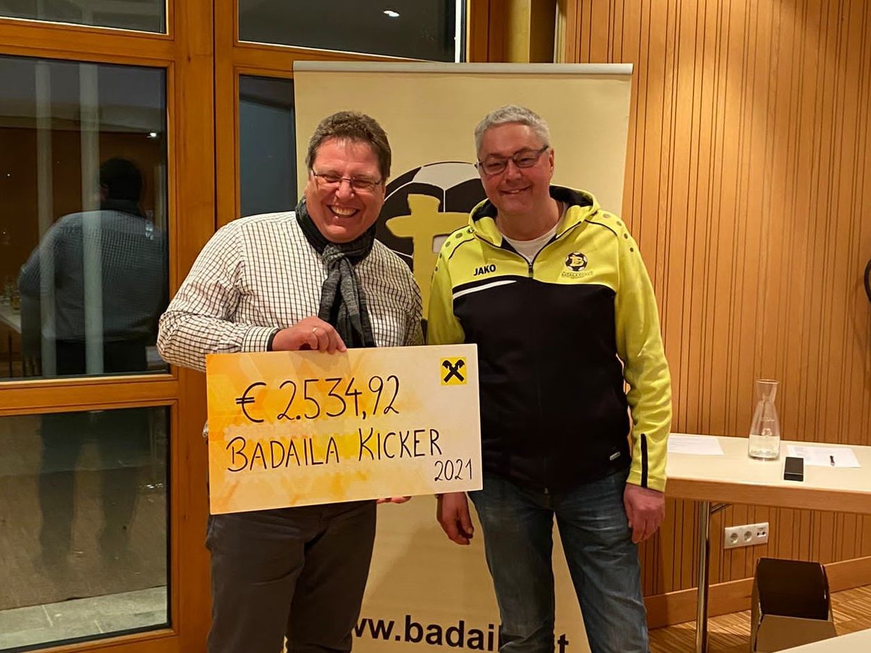 Der tolle Einsatz der Badaila Kicker brachte eine Spende von 2.534,92 Euro für den Krankenpflegeverein. Der tolle Einsatz der Badaila Kicker brachte eine Spende von 2.534,92 Euro für den Krankenpflegeverein.