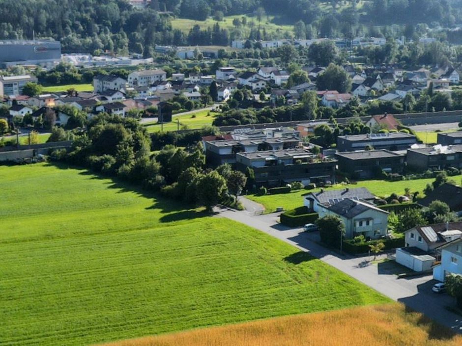 Der Nenzinger Ortsteil „Sidlig“ soll künftig mit Fernwärme versorgt werden. Der Nenzinger Ortsteil „Sidlig“ soll künftig mit Fernwärme versorgt werden.