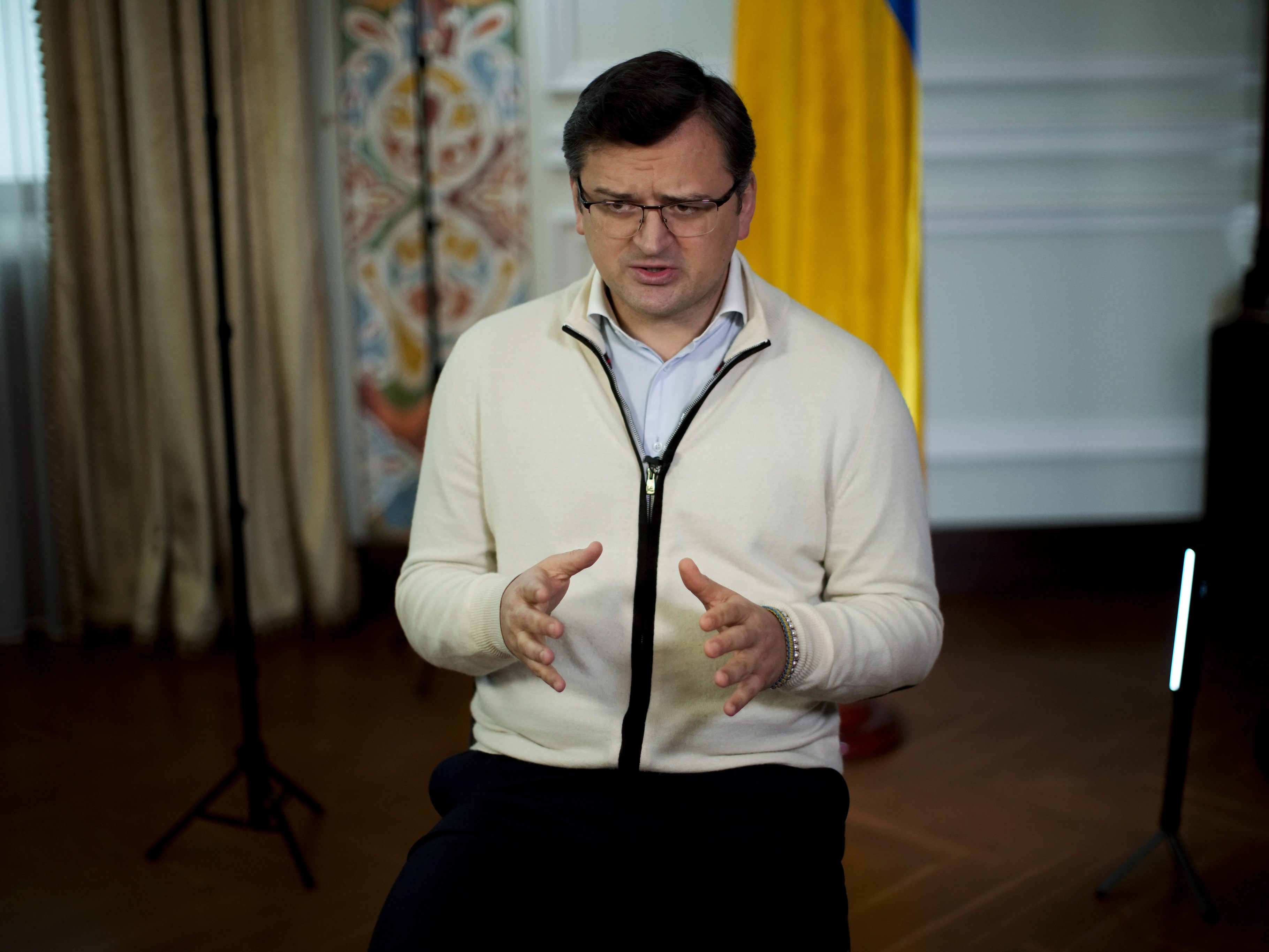 Ukraines Außenminister Kuleba: Russland wird sich Niederlage bewusst. Ukraines Außenminister Kuleba: Russland wird sich Niederlage bewusst.