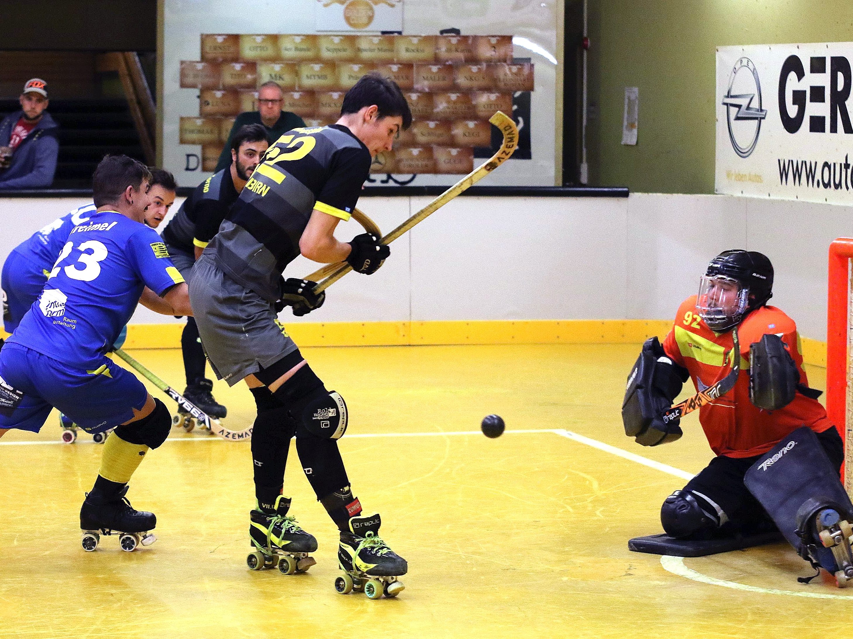 Der RHC Dornbirn kassierte eine knappe Niederlage gegen Uttigen. Der RHC Dornbirn kassierte eine knappe Niederlage gegen Uttigen.