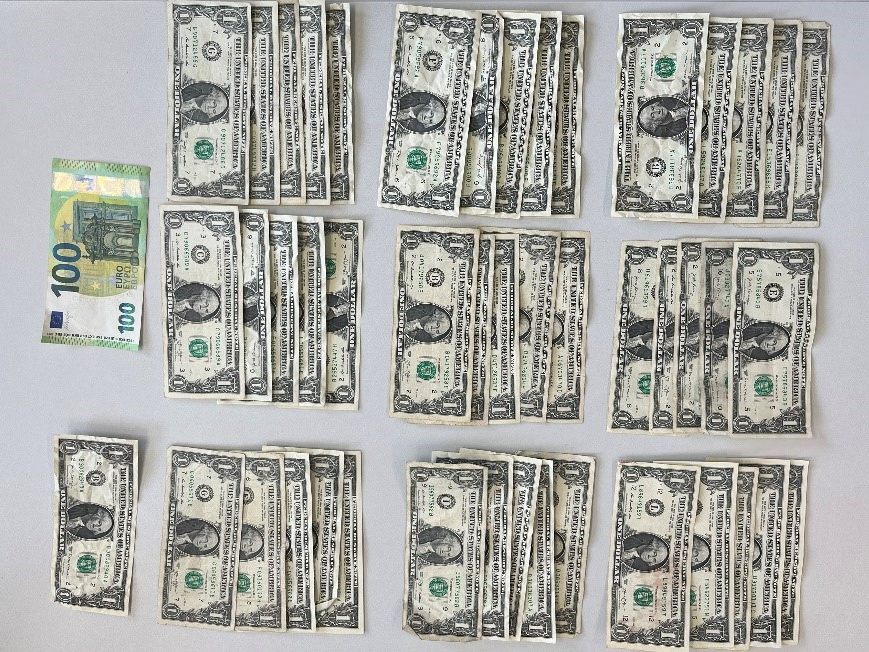 Das Geld der drei mutmaßlichen Betrüger wurde sichergestellt Das Geld der drei mutmaßlichen Betrüger wurde sichergestellt