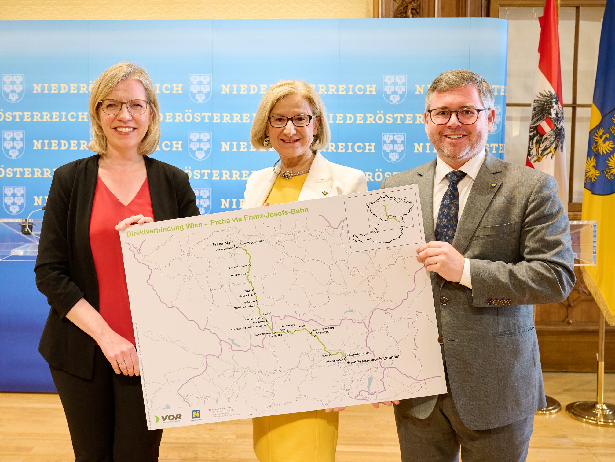 "Silva Nortica" verkehrt ab Dezember von Wien über Gmünd nach Prag. "Silva Nortica" verkehrt ab Dezember von Wien über Gmünd nach Prag.