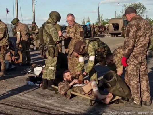 Zahlreiche ukrainische Soldaten ergaben sich