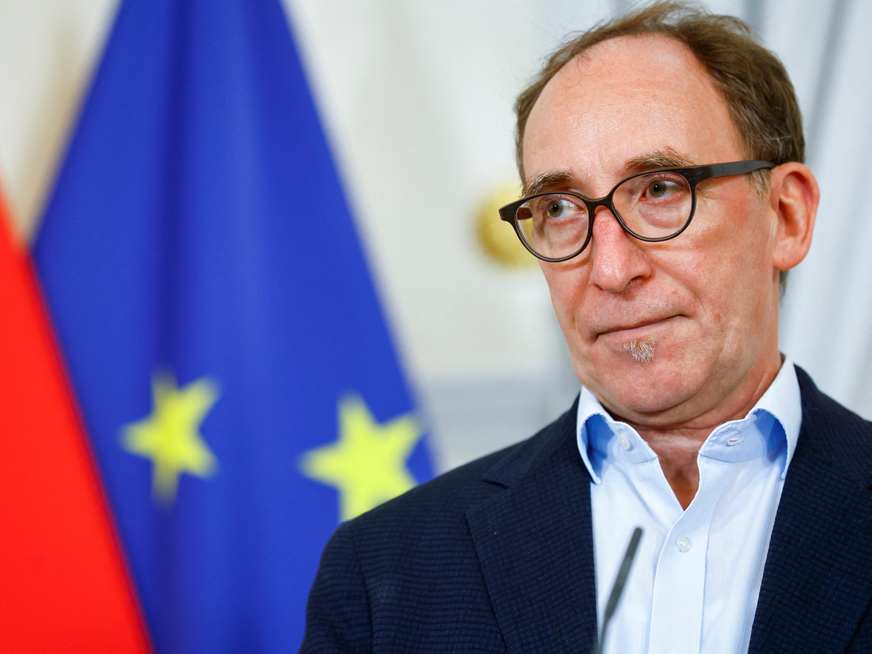 Die Maßnahmen sollen laut Rauch den "wunderbaren Beruf" der Pflege unter guten Voraussetzungen ermöglichen. Die Maßnahmen sollen laut Rauch den "wunderbaren Beruf" der Pflege unter guten Voraussetzungen ermöglichen.